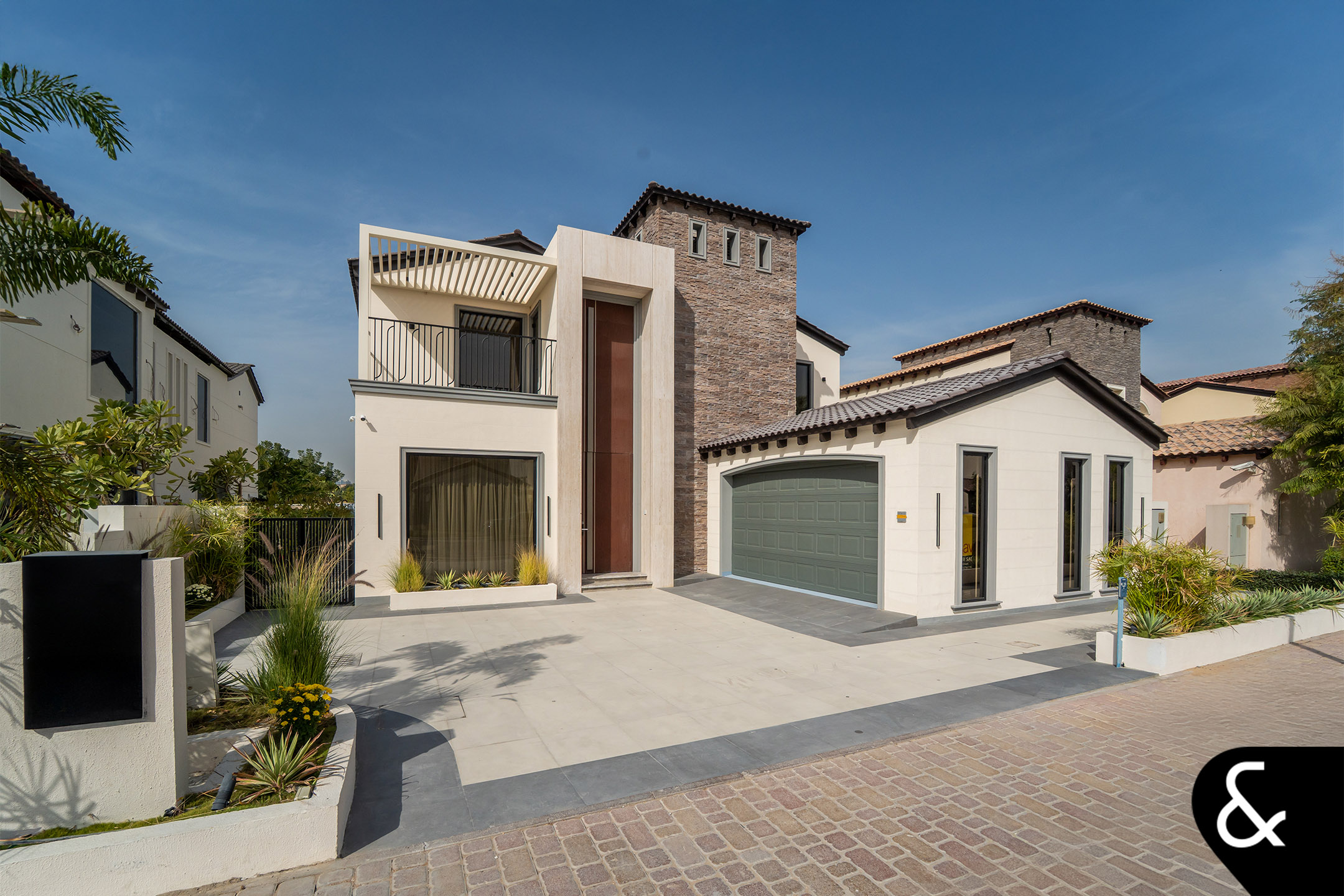 Luxury Turn Key Home with Lake and Golf View