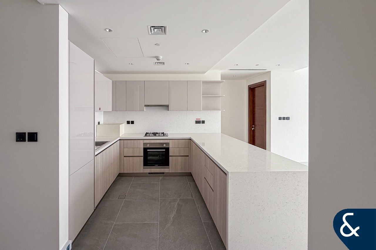 2 Bed + Maids | Lagoon Views | The Crest