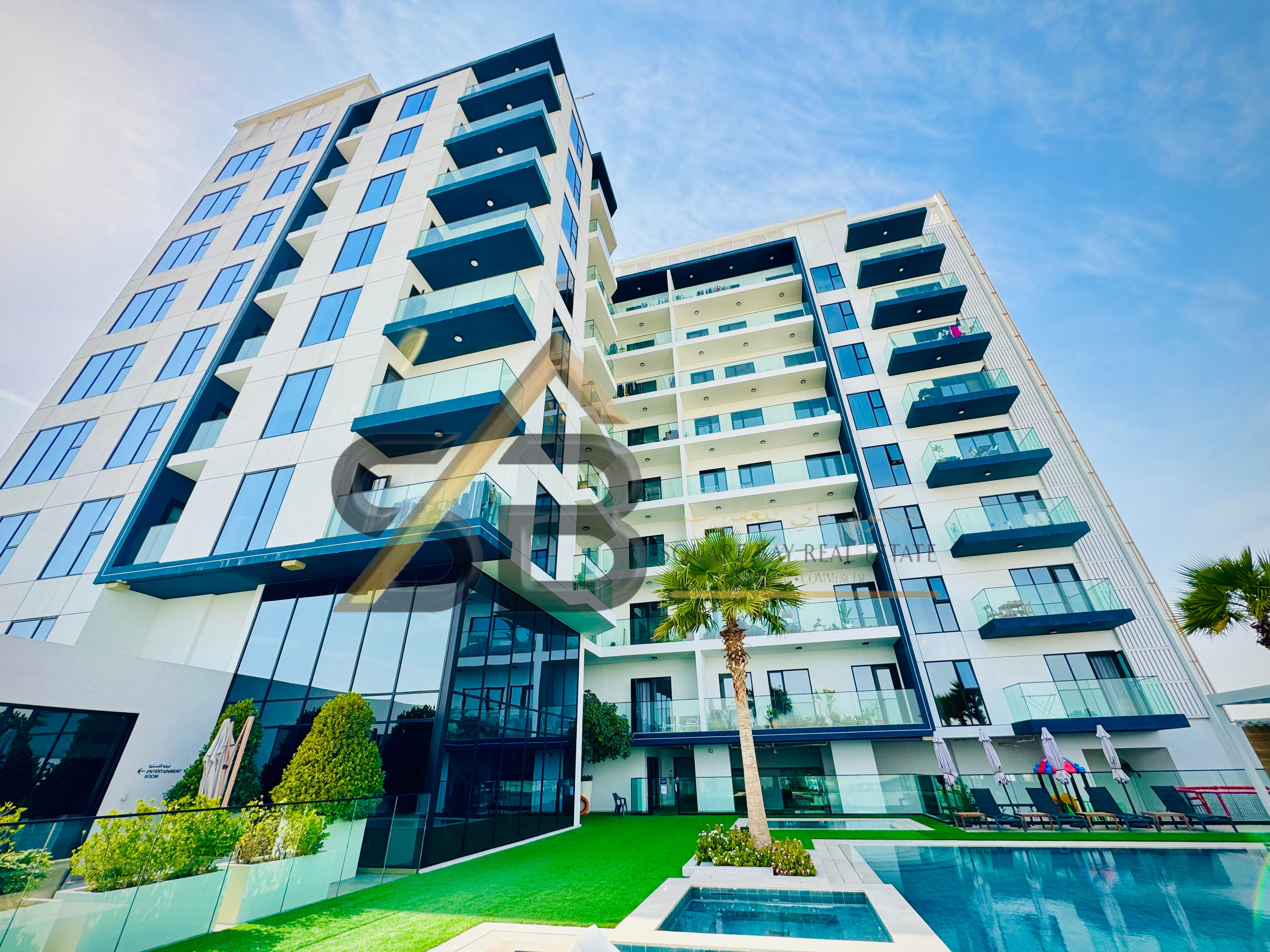 Luxury Fully Furnished 1 Bedroom Apartment Building Have All Facilities