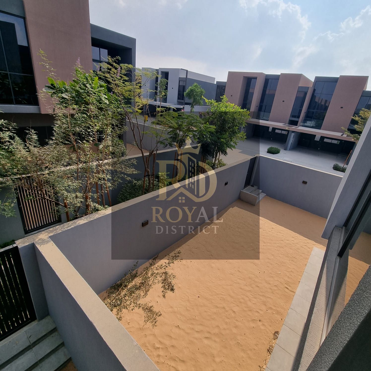 SUPER DISTRESS DEAL (OP) | 3-BR CORNER TOWNHOUSE | URGENT SALE | LESS THAN MARKET PRICE