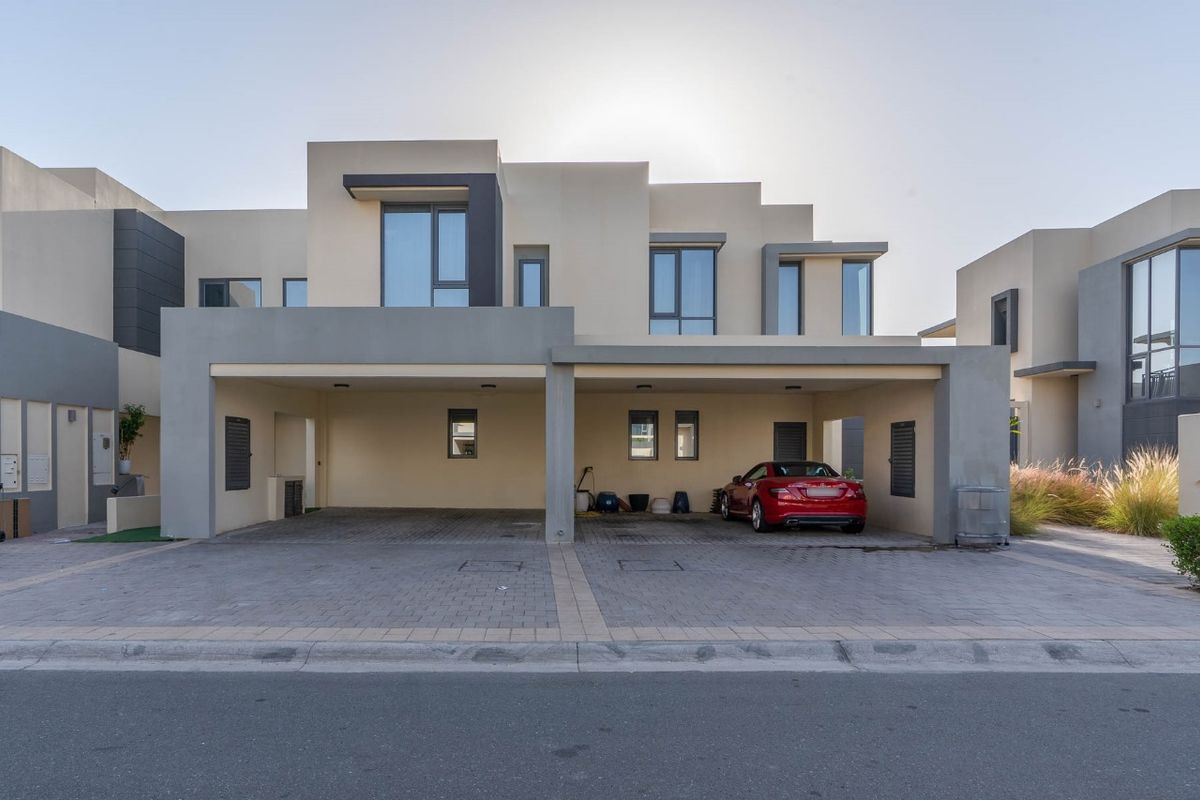 Prime Location | Spacious | Family Communities