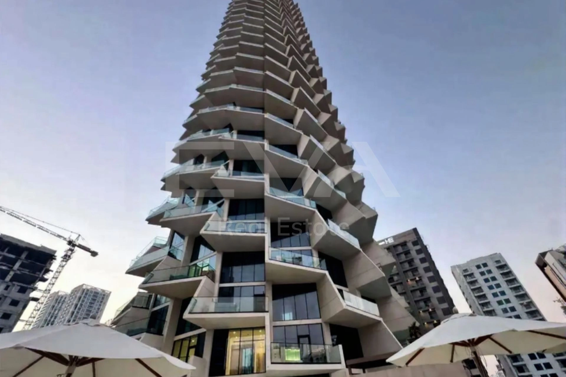 Private Pool | High Floor | Vacant