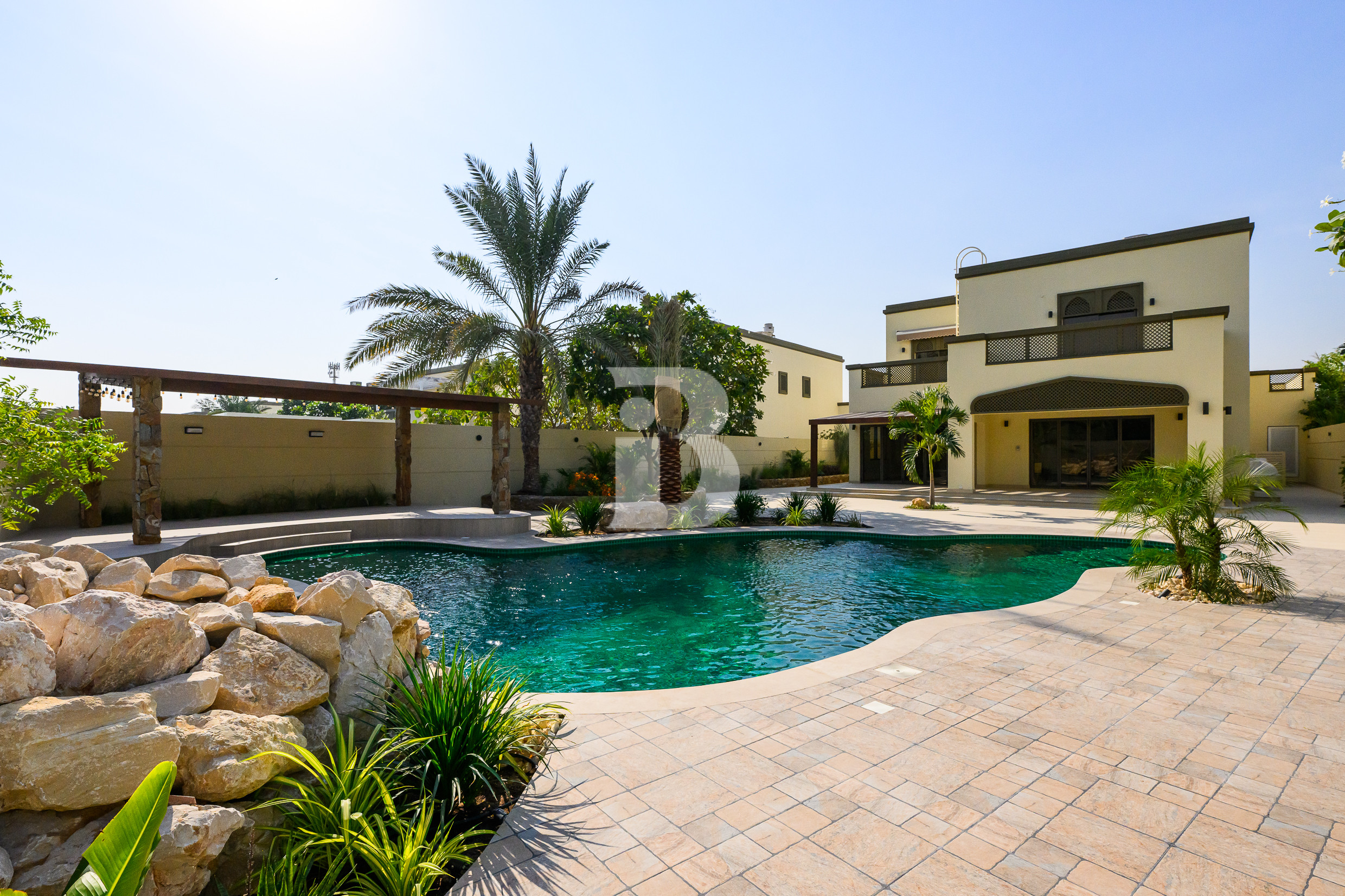 Exclusive and Luxury Villa | Amazing Lake View
