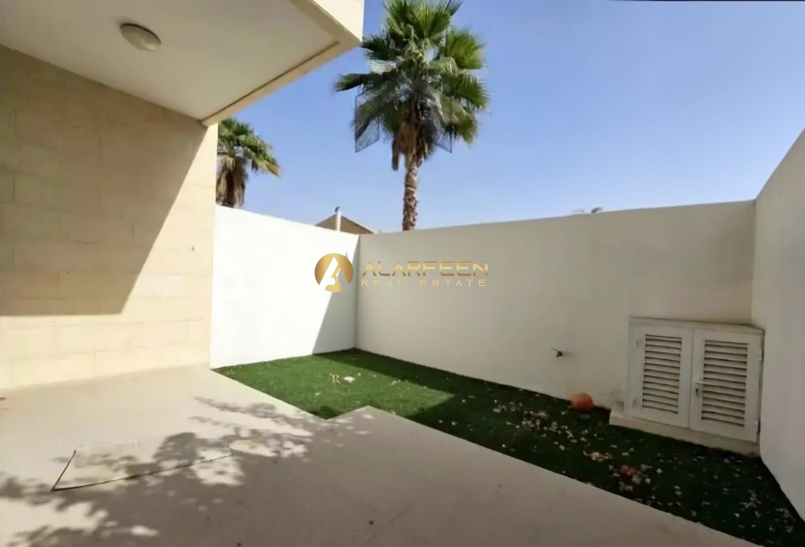 Pool View | Single Row | Prime Location