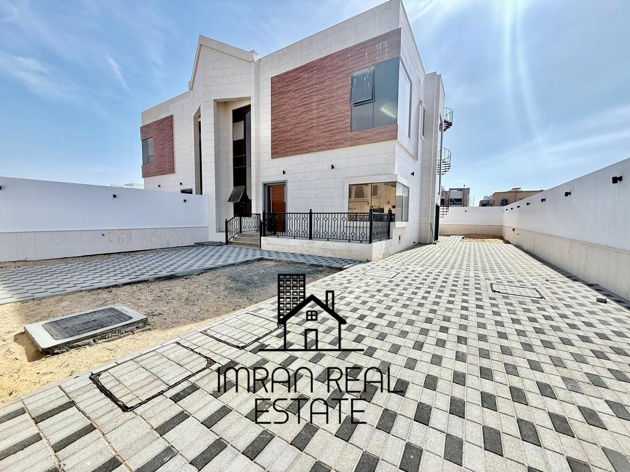 Spacious 5BR Villa in Hoshi | Family Society | Huge Size Rooms