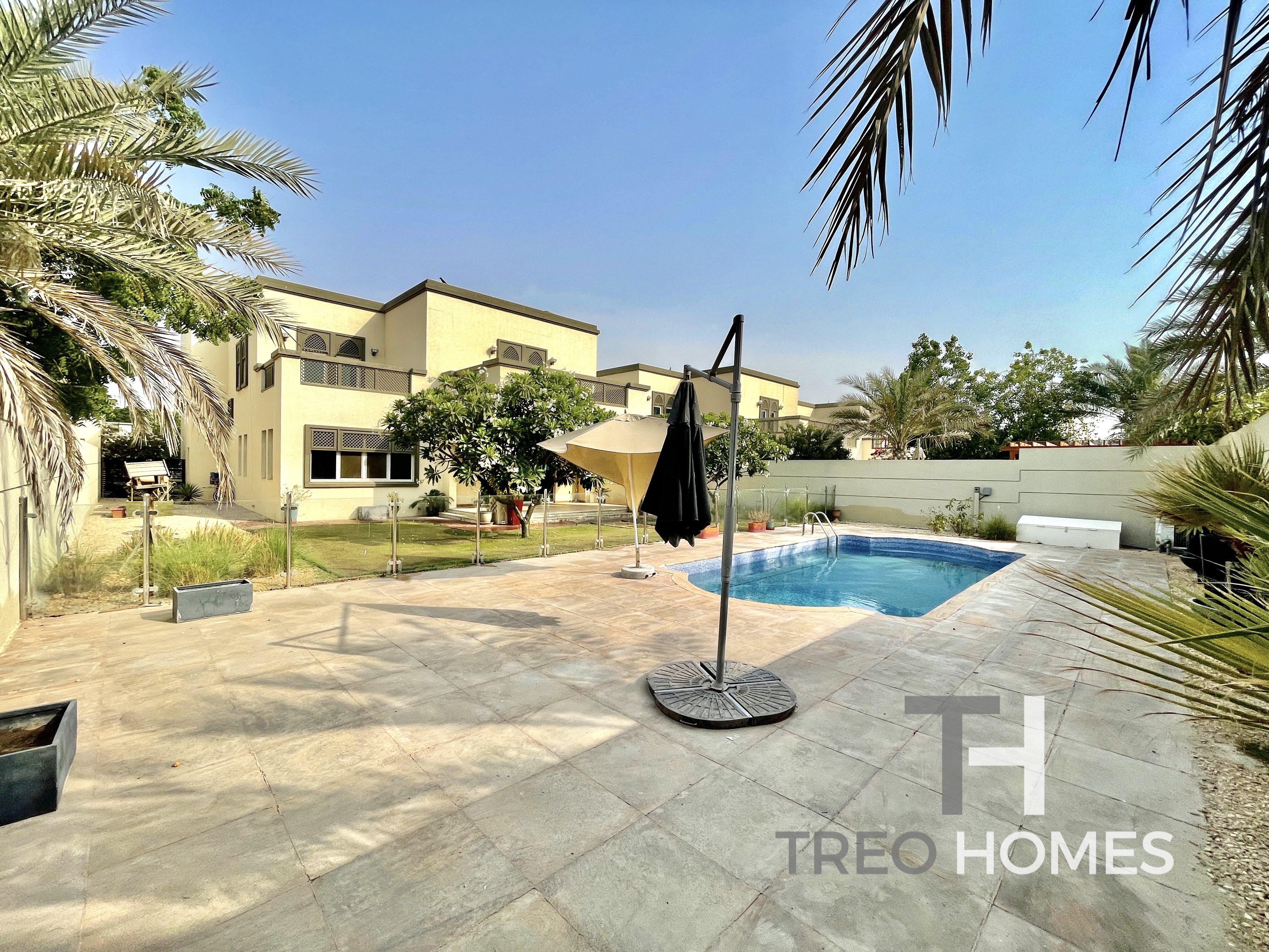 Prime Location | 1 Cheque | April | 4 Bed Large