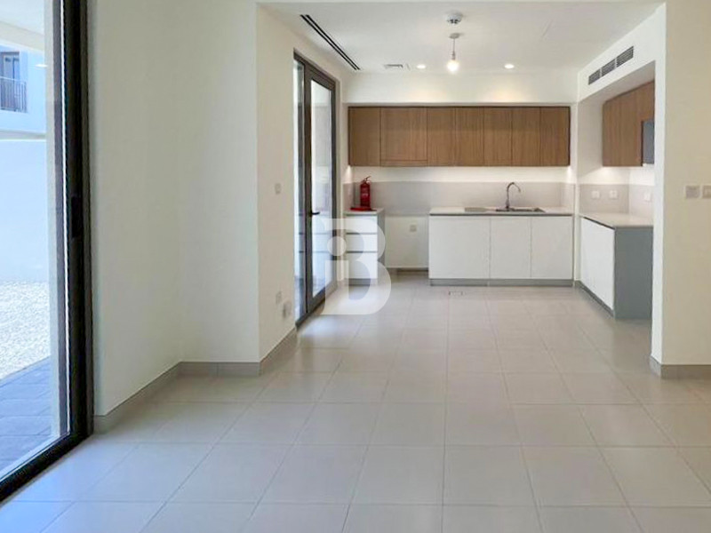 Vacant Unit | Golf Community | Near Park