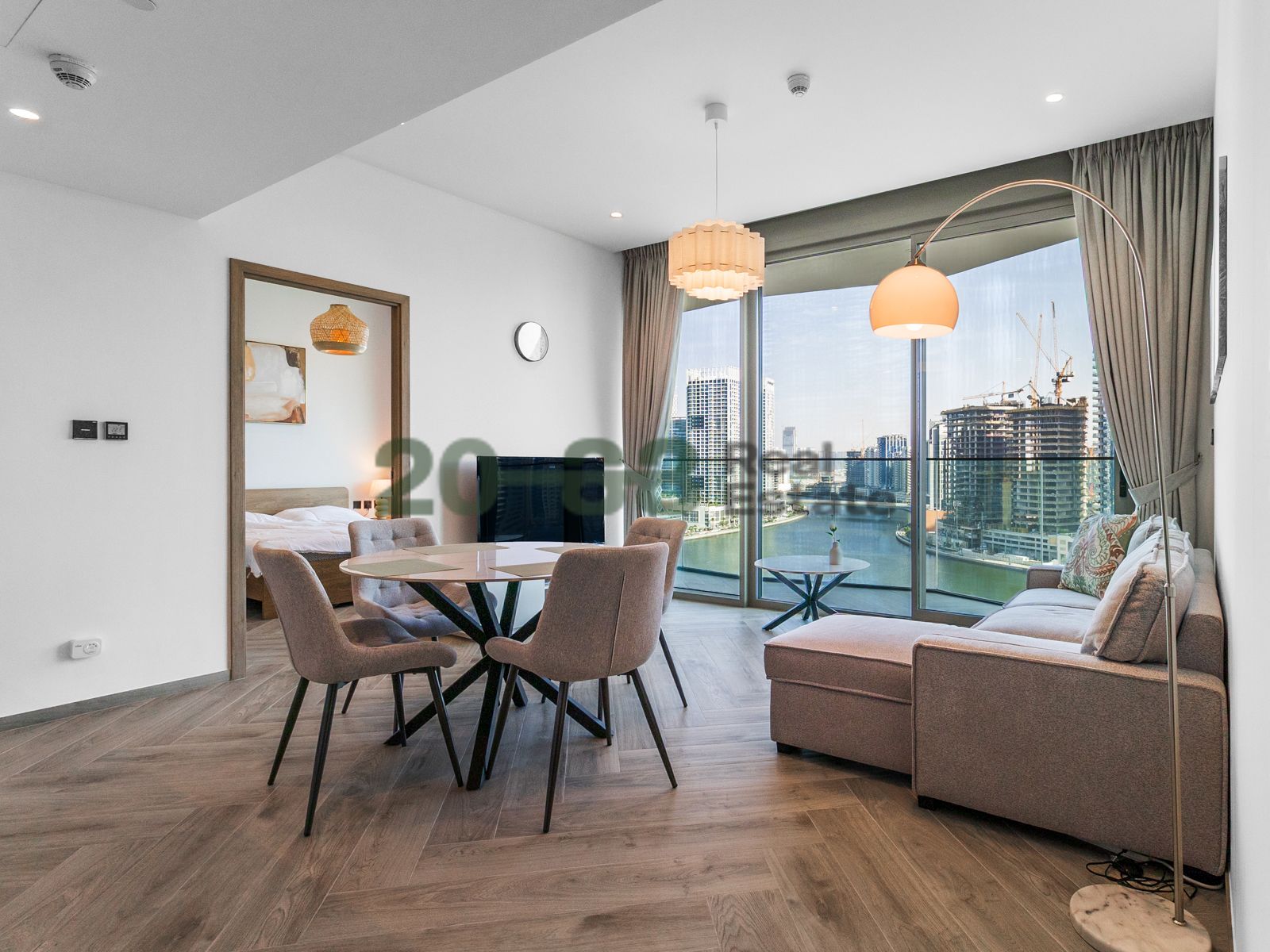 Fully Upgraded l Modern Finishes l Prime Area