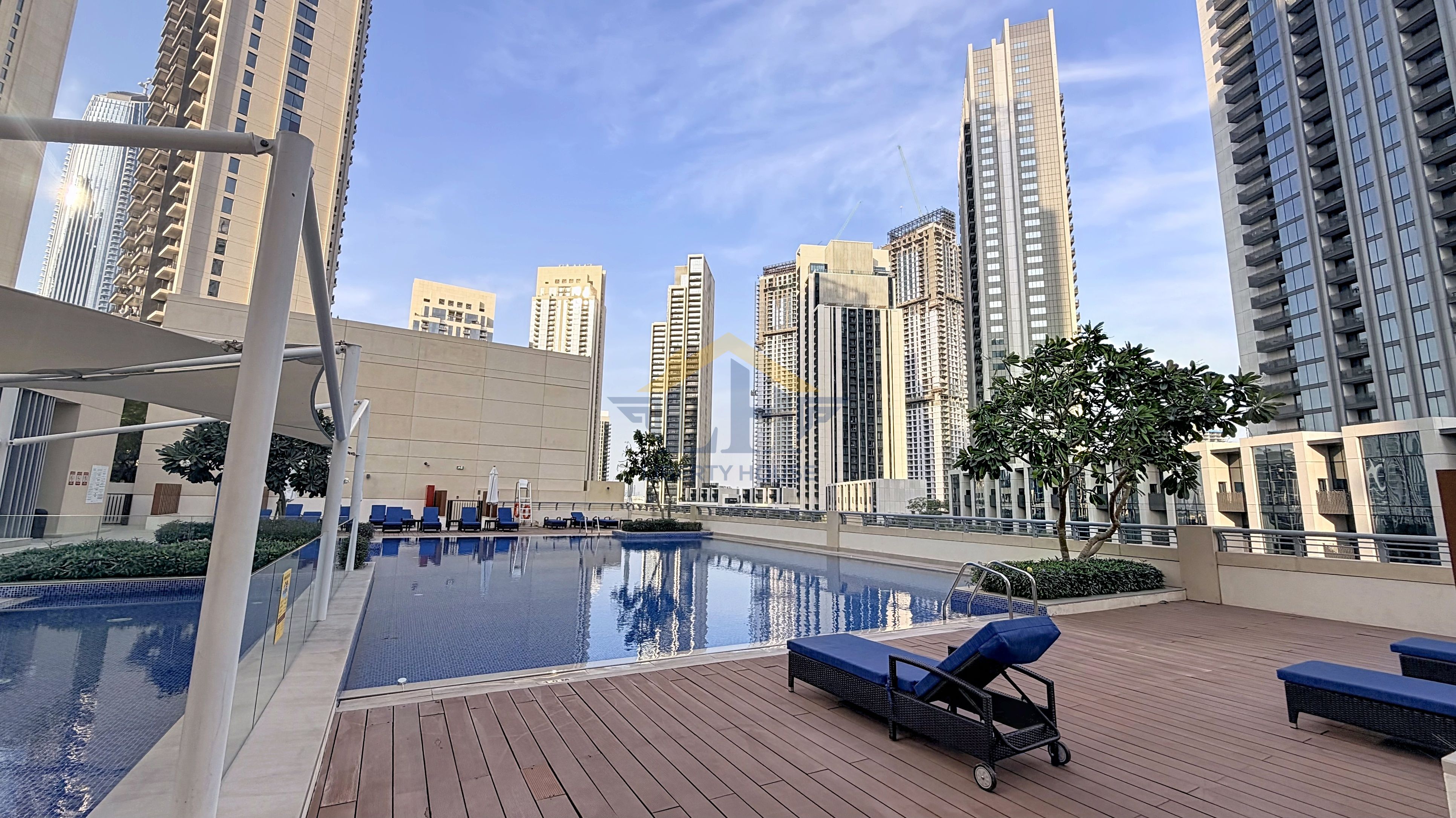 Luxurious | Boulevard Views | Modern Layout