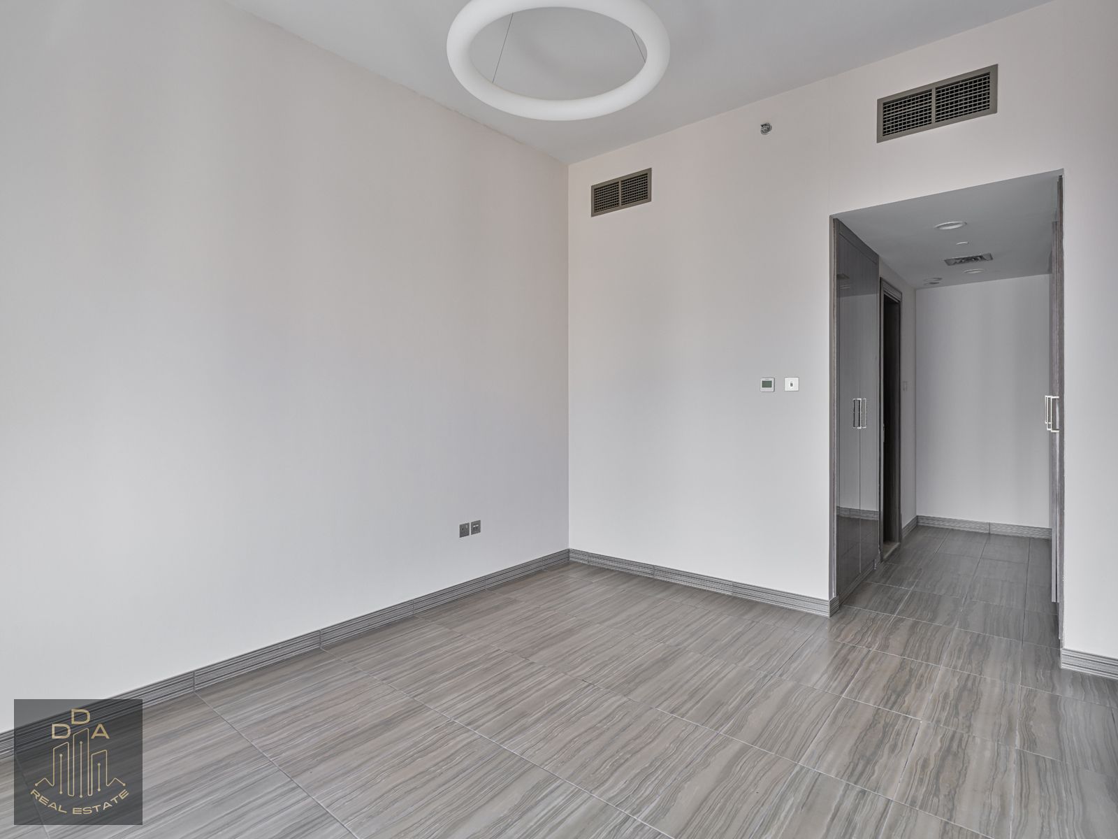 Motivated Seller | Amazing Panoramic View | High Floor | JLT