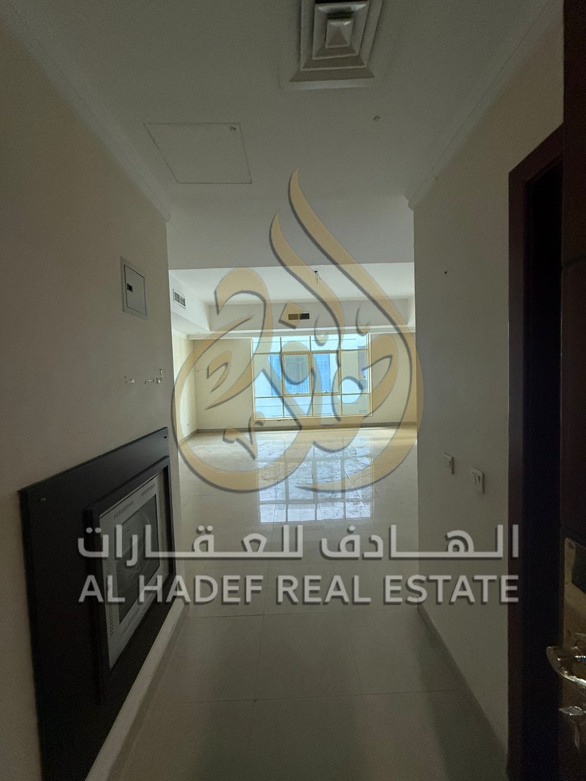 Available for annual rent: 2-bedroom apartment with a spacious living room, approximately 130 sqm, featuring a practical layout and excellent space, i
