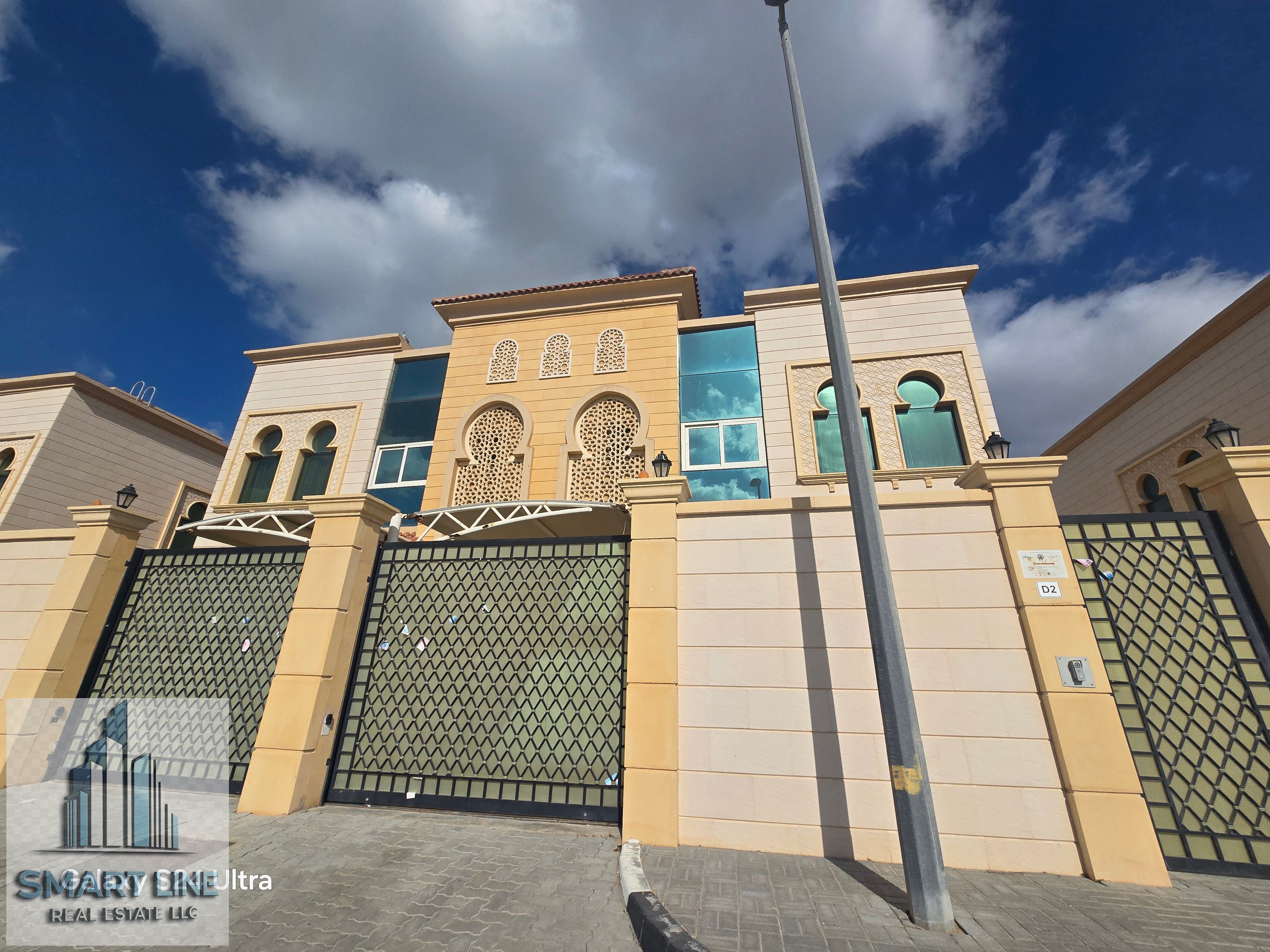 Good location hot limited time 4 Bathrooms with made room with wardrobe with Bathrooms near sheratan Hotel only 110000