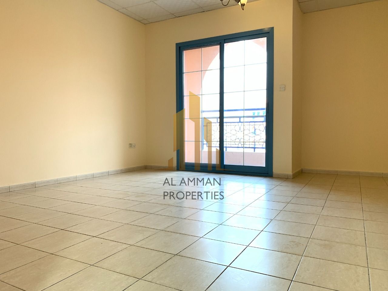 With Balcony Well Maintained Studio Available For Family