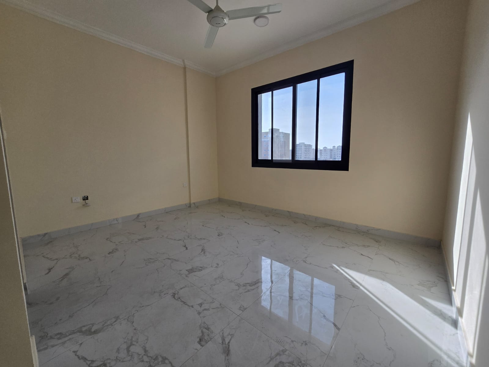 Brand New 2 Bedroom Apartment for Annual Rent – Al Jurf 3 – Ajman