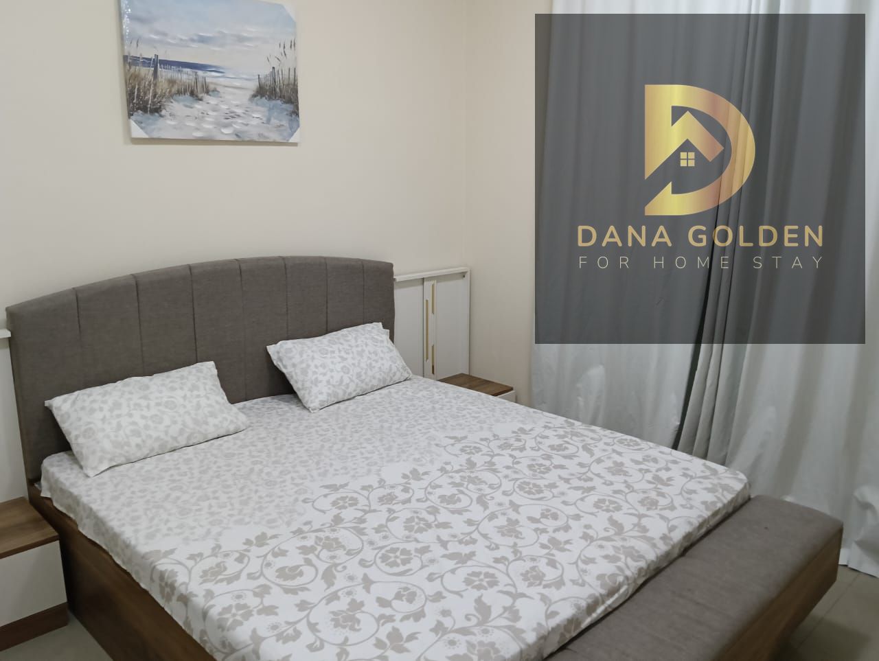 Welcome to Dana Golden Hoodie Homes Real Estate LLC Payment Details: AED 6,700 Apartment Details 2 Bedrooms and Living Room Balcony with Sea View 3