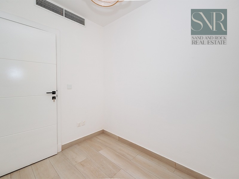 Luxurious 2BHK with Balcony | 2,080.12 Sqft