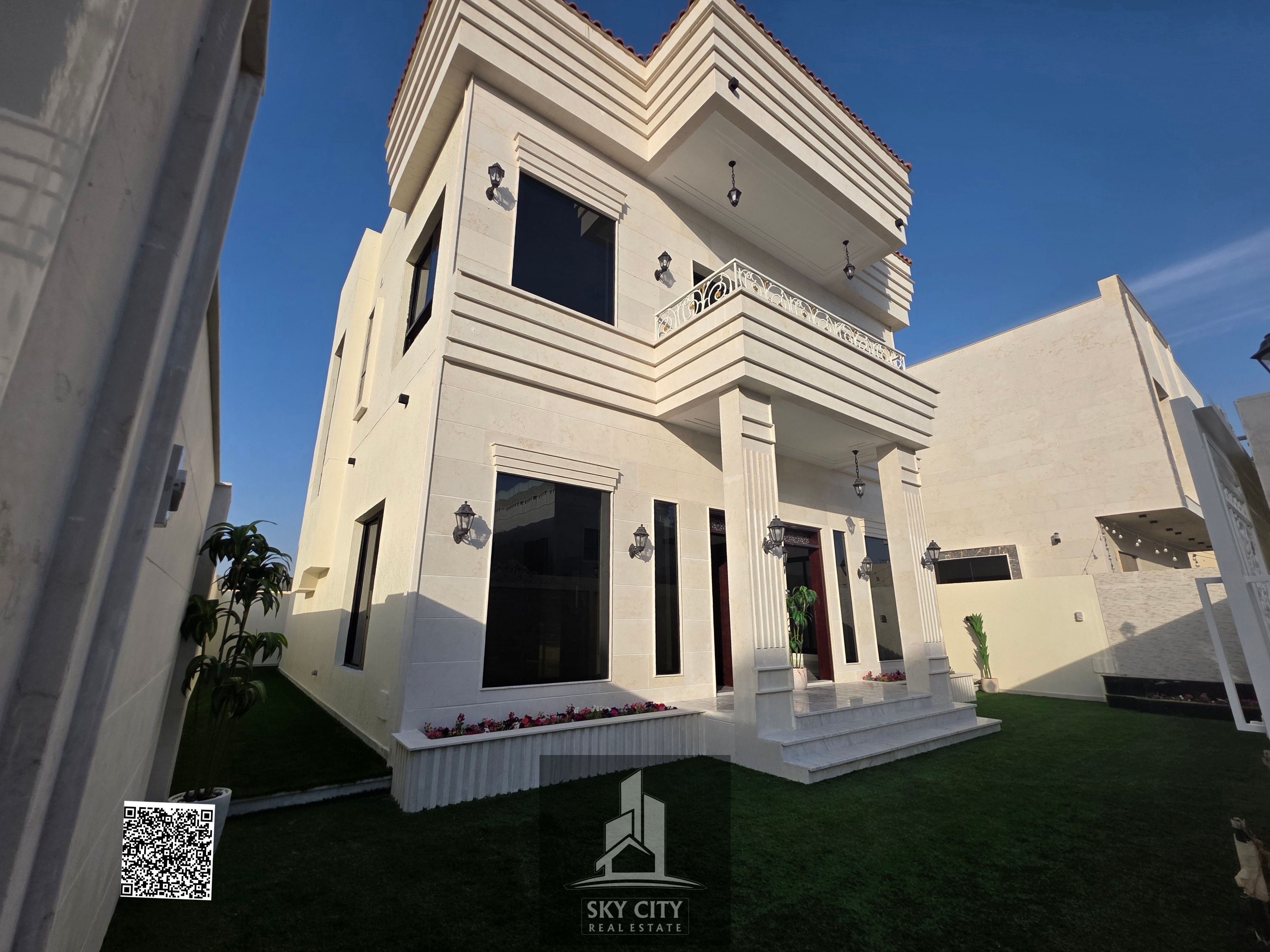 Luxury Villa in Al Amerah | Prime Location Opposite Al Yasmeen Park | Super Deluxe Finishing | Freehold for All Nationaliti