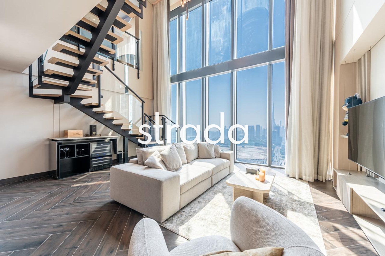 Duplex | Vacant 1 BR | High Floor