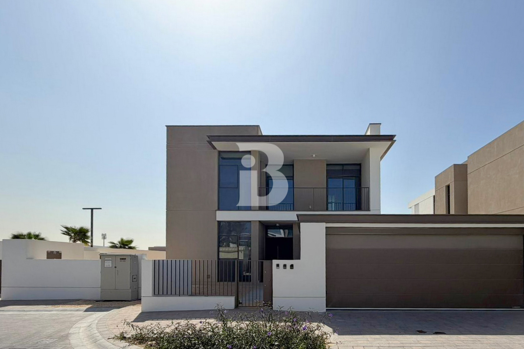 LAST TYPE E | CORNER | ELEVATED | BIG PLOT