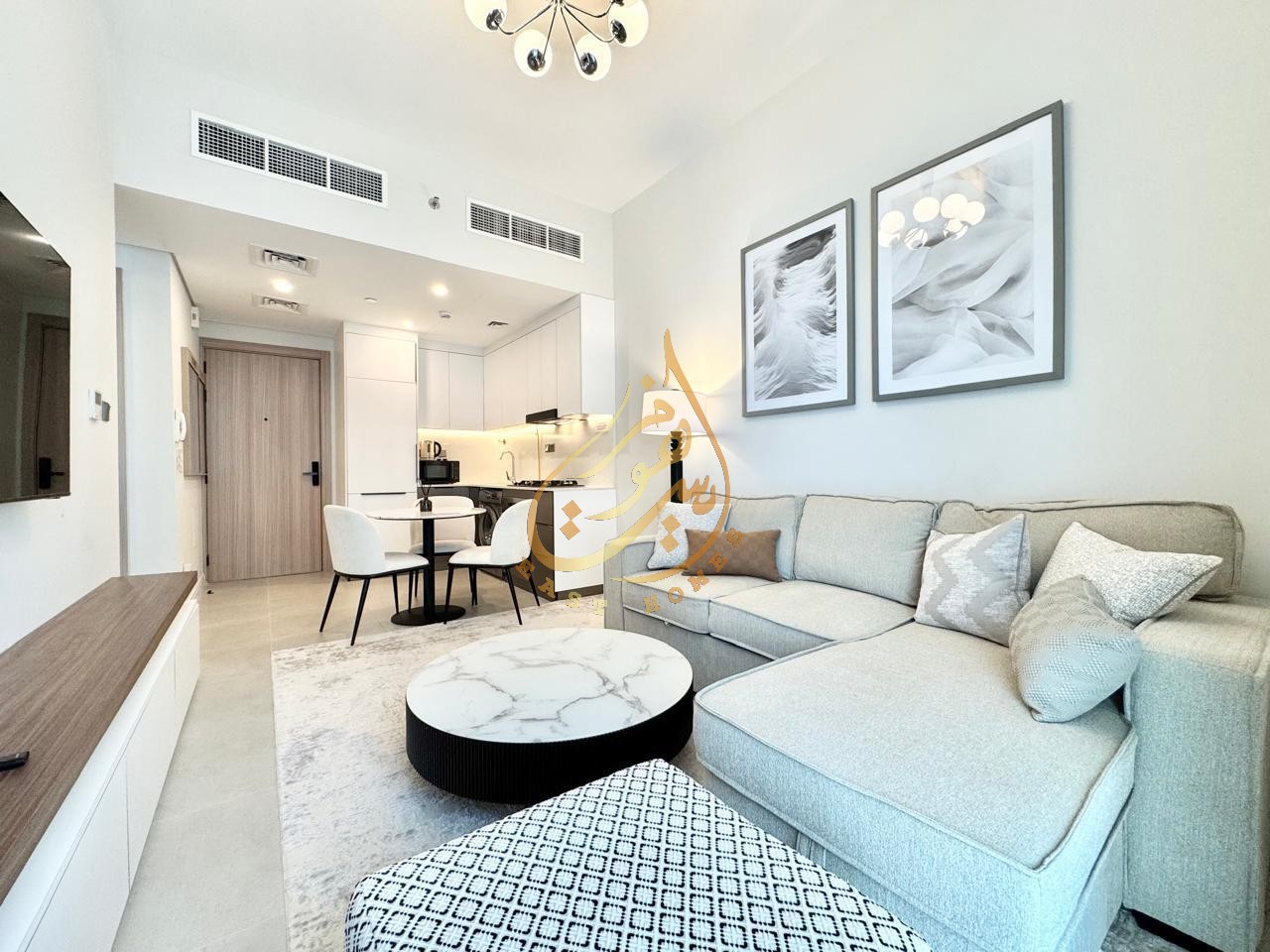LIVE SMART, LIVE CENTRAL FULLY FURNISHED JADDAF