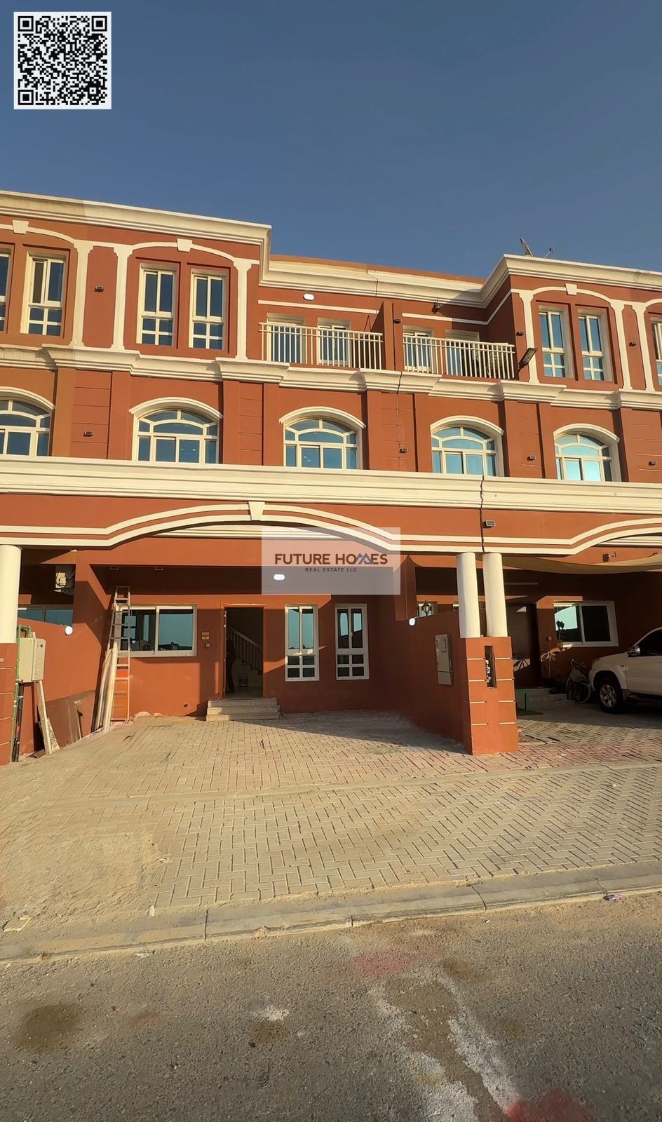 Luxury Fully Renovated Road-Facing 4 Bedroom Villa for Sale | Ajman Uptown Begonya