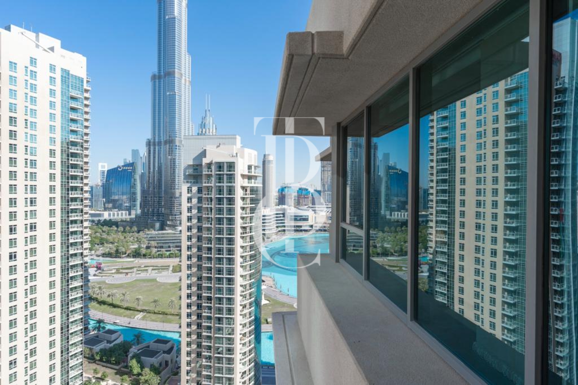 Elegantly Furnished Apartment with Excellent Views