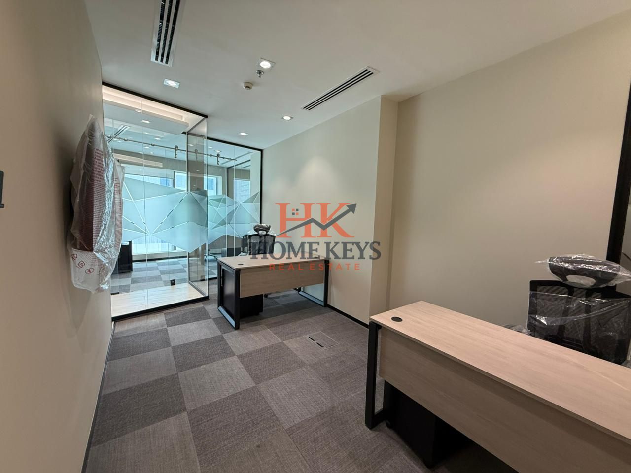 Amazing deal || Fully Furnished Office || Spacious View || All Inclusive || Very Close to Metro