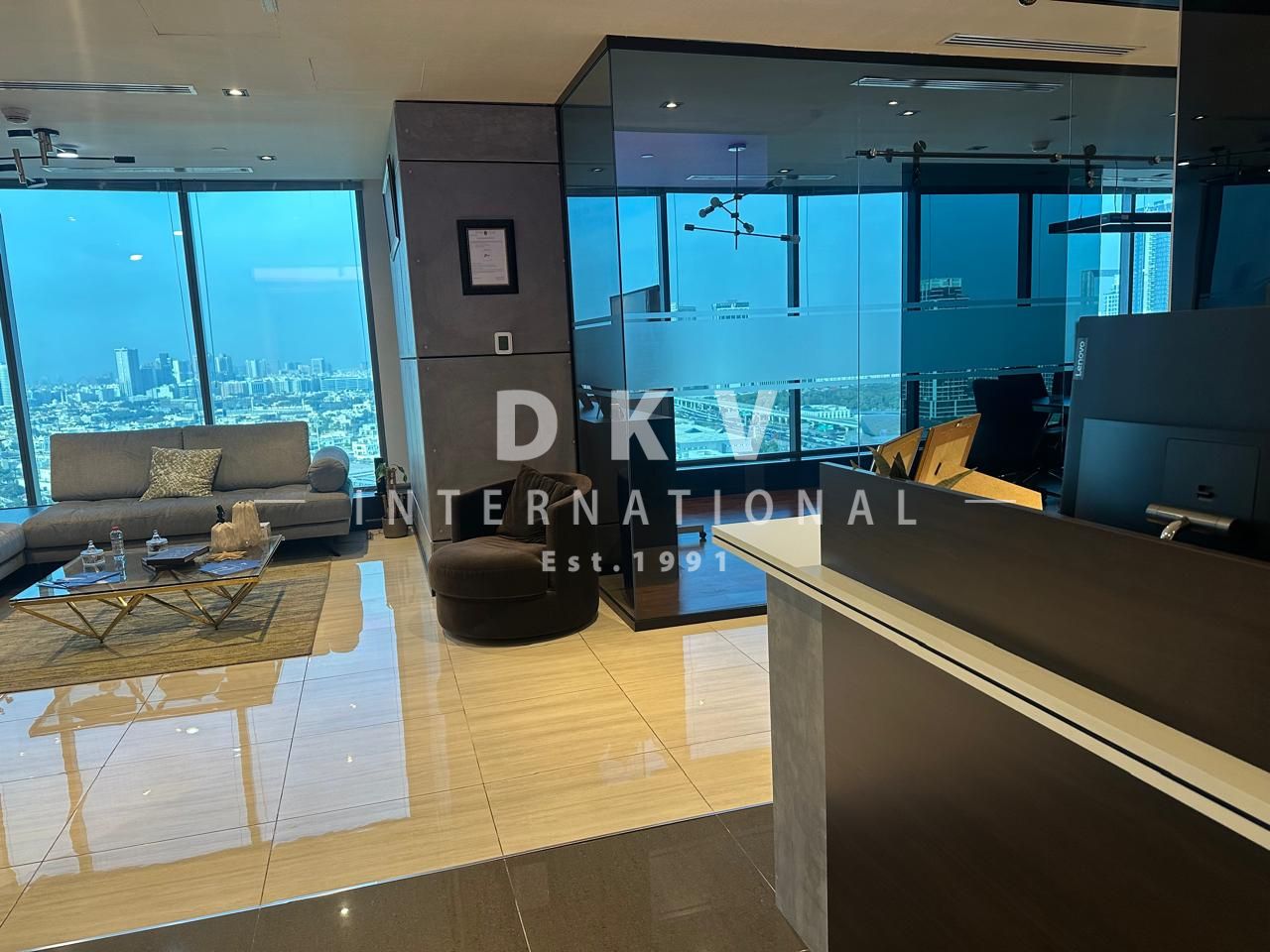 PRIME OFFICE | PARTITIONED| JUMEIRAH & PALM VIEW