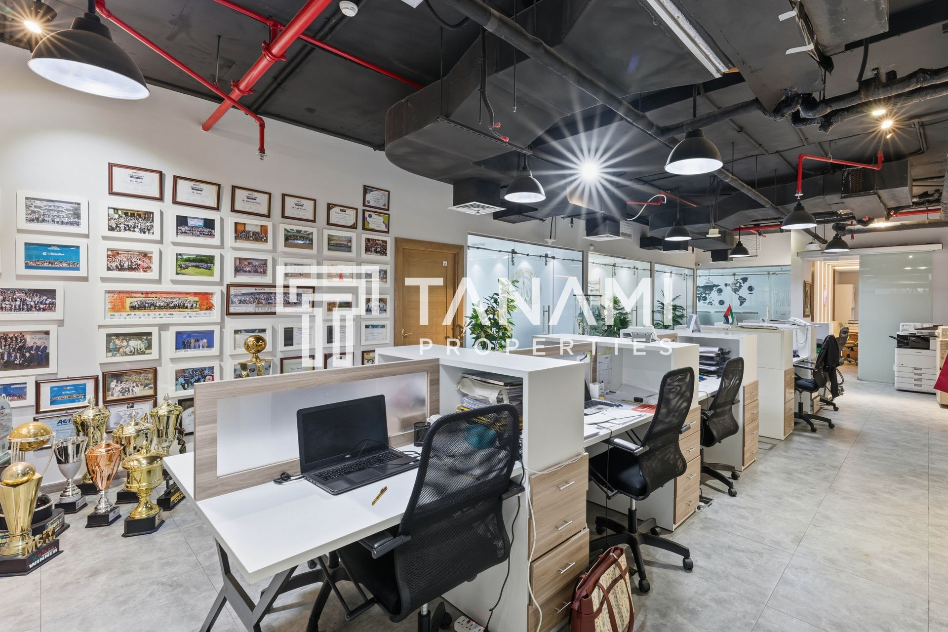 Luxury Office Space | Canal View | High Floor