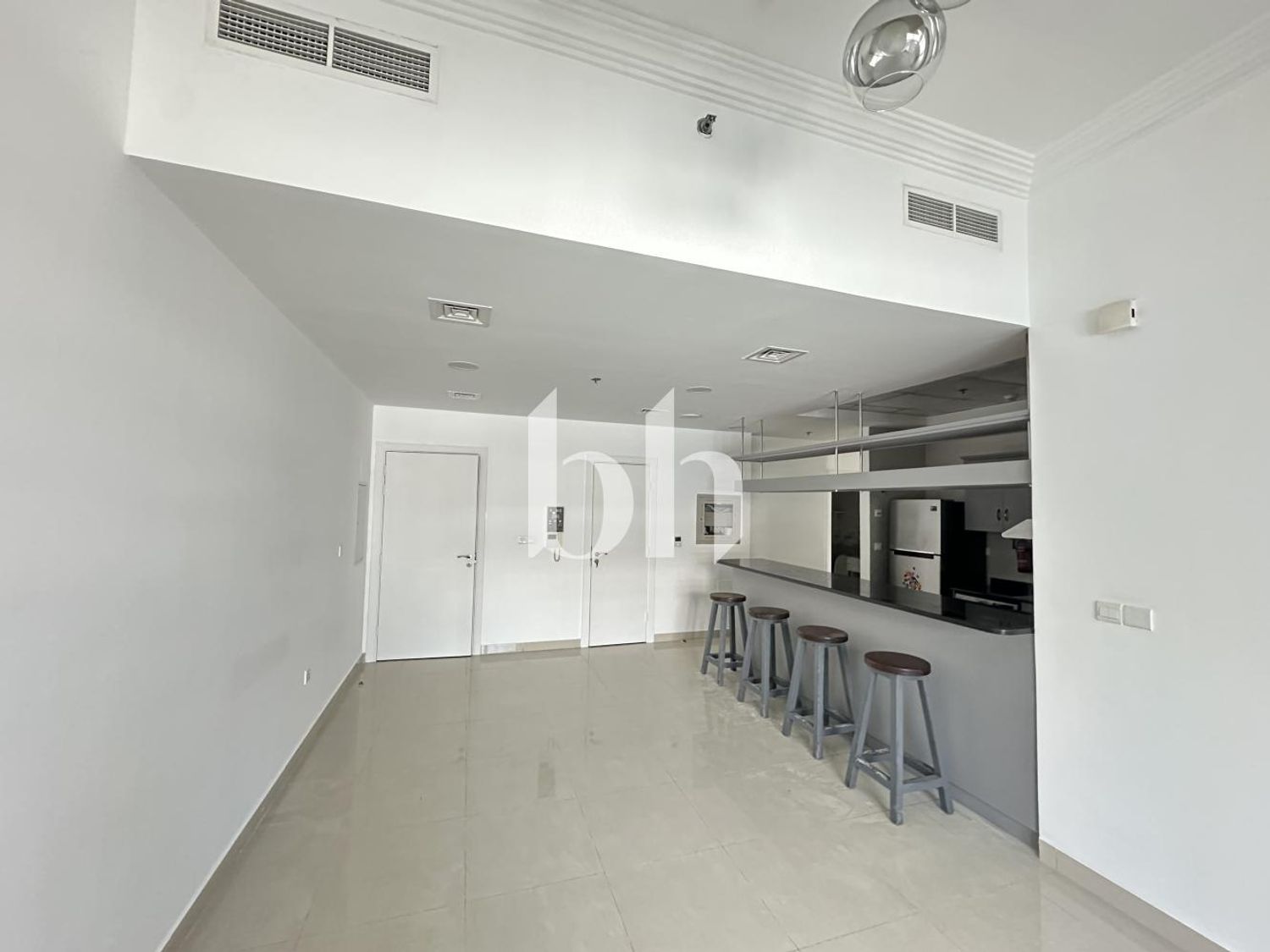 Spacious 2 Bedroom | Pool View | Ready to Move In