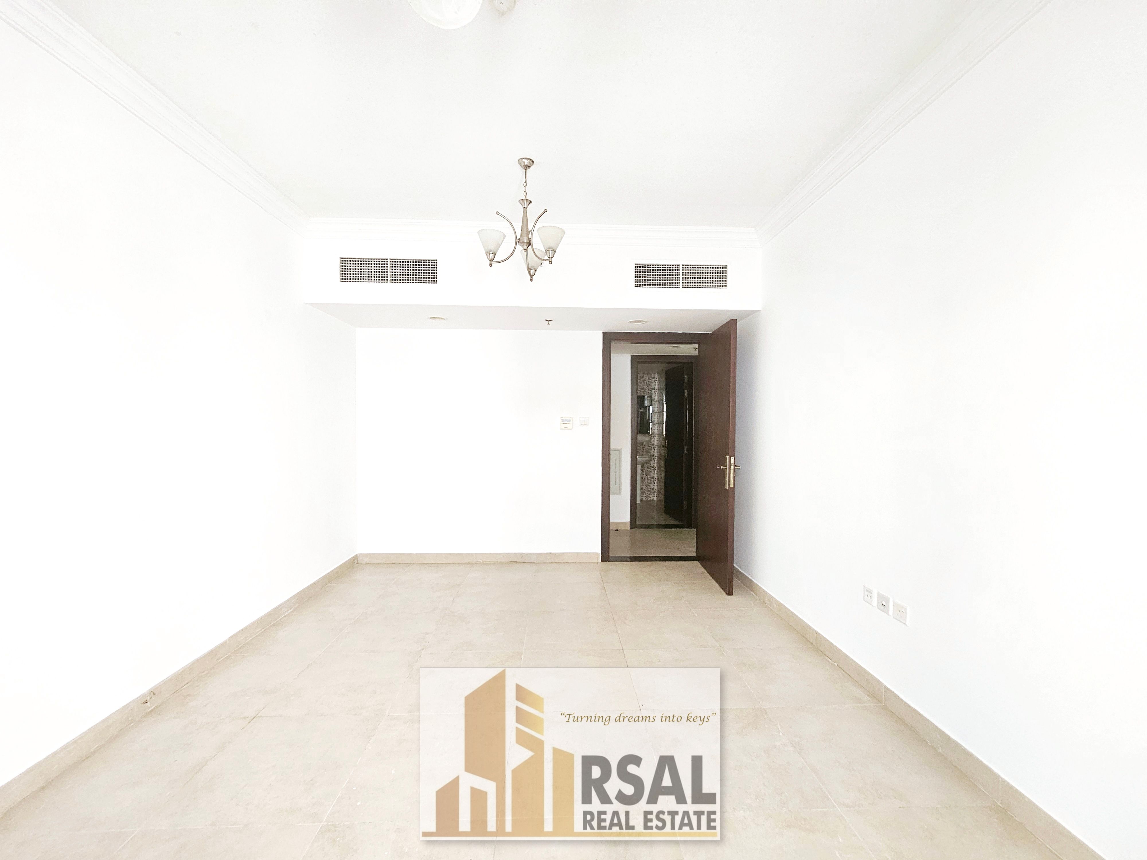 Lavish family 2 BHK With Balcony and No Commission/Ready to move/EASY Payment/Near to Safari Shopping Mall