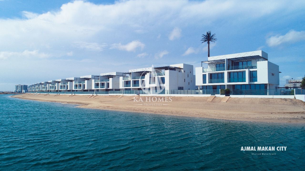Ready-to-move-in villa - Freehold - Golden Residency - Villas available with 4-year installments - Fully furnished - Discount on registration fees