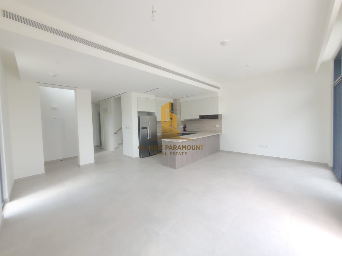 Ready to Move In | Spacious 4BR G + 2 | On Park