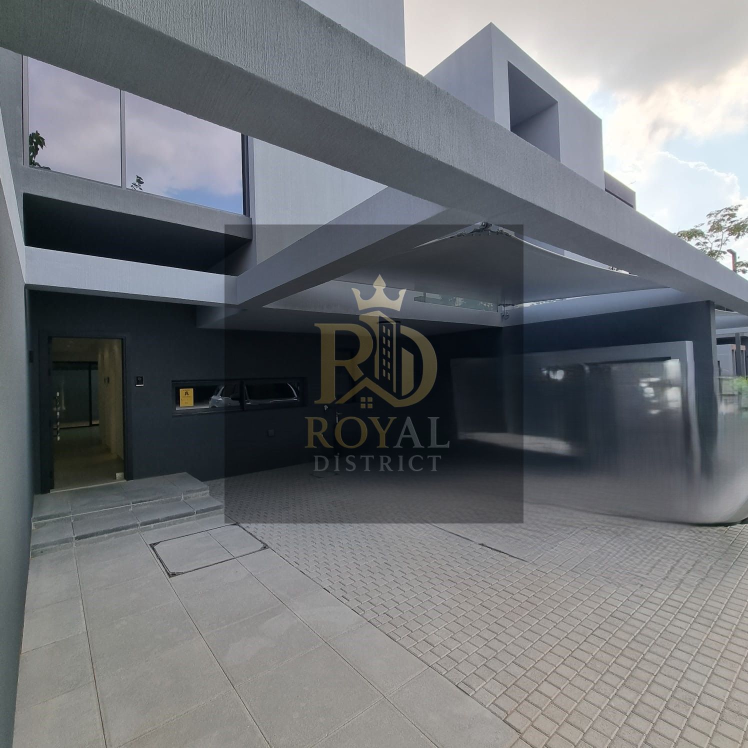 UNIQUE OPPORTUNITY | LUXURY TWONHOUSE 2 BED + MAID | PRIME LOCATION | | .