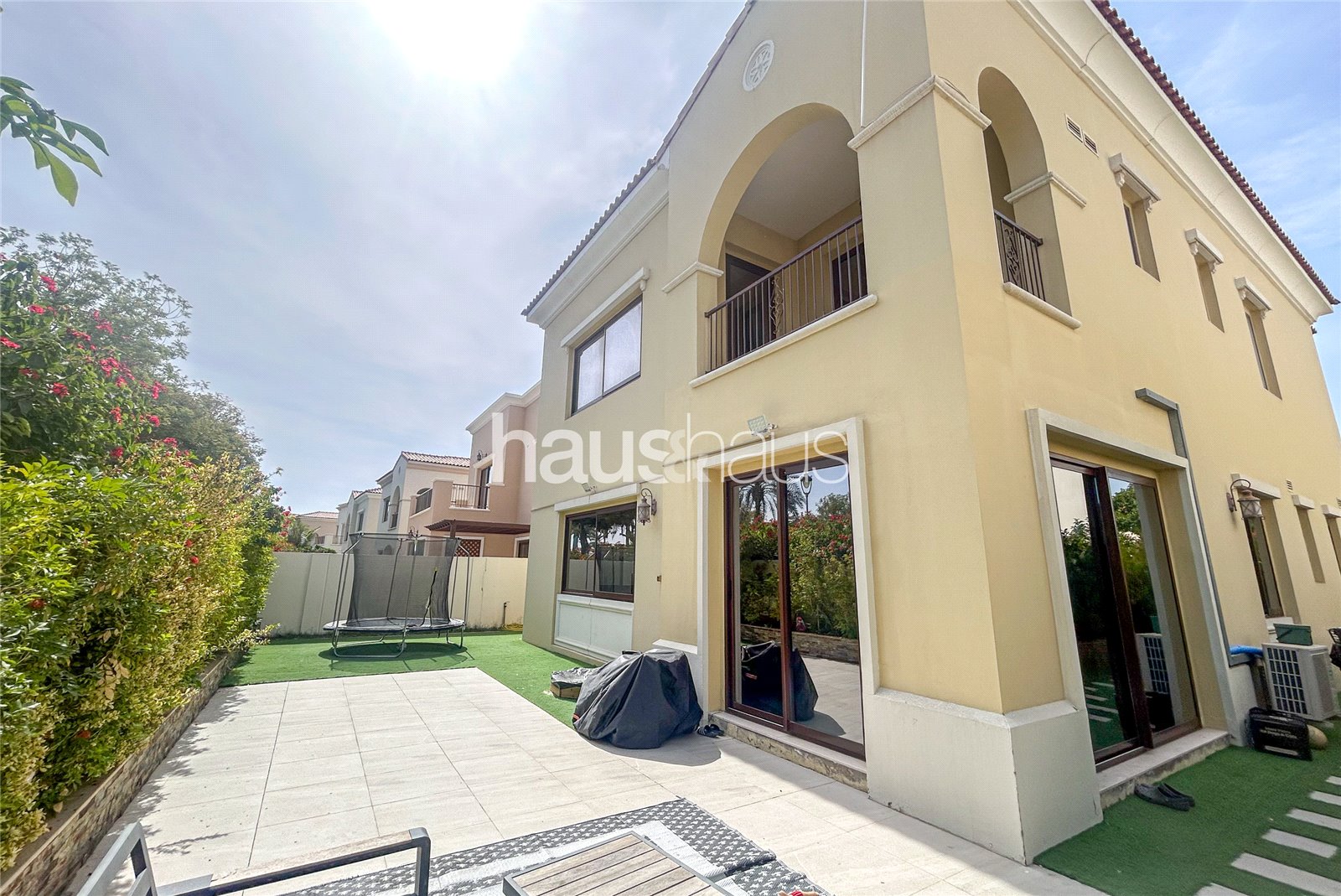 Extended | Single Row | Close to Pool | March move