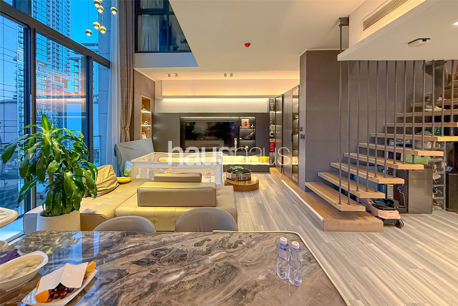 Stunning Duplex | Vacant on Transfer | Feng shui