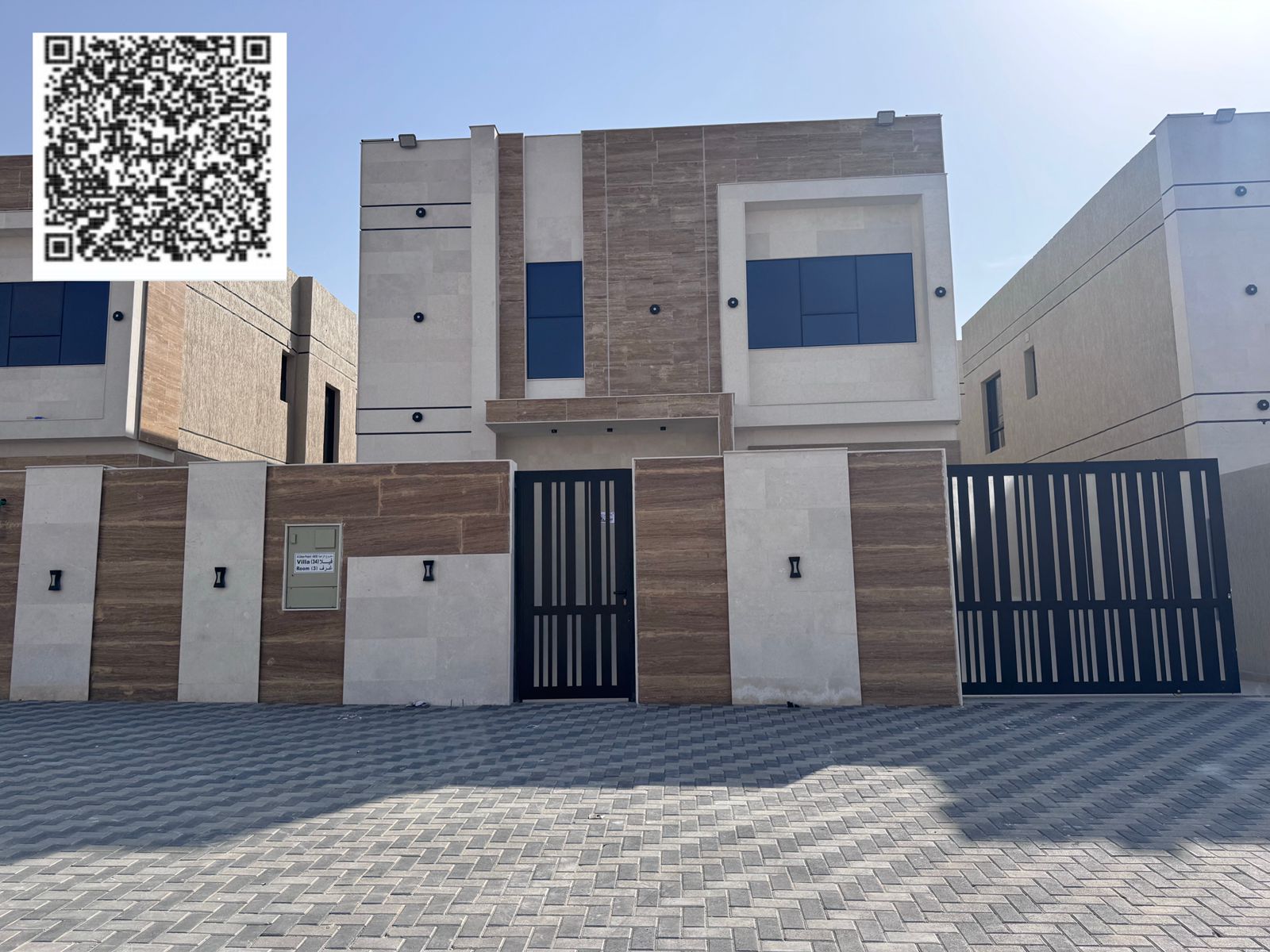 Villa for rent in Ajman, Al Zahiyah area. Brand new, first occupancy. Area: 3014 sq ft. Consists of: 3 master bedrooms, majlis, living room, and maid'