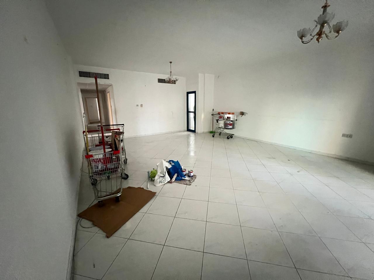 Al Majaz 3 offers free maintenance and ample space.
