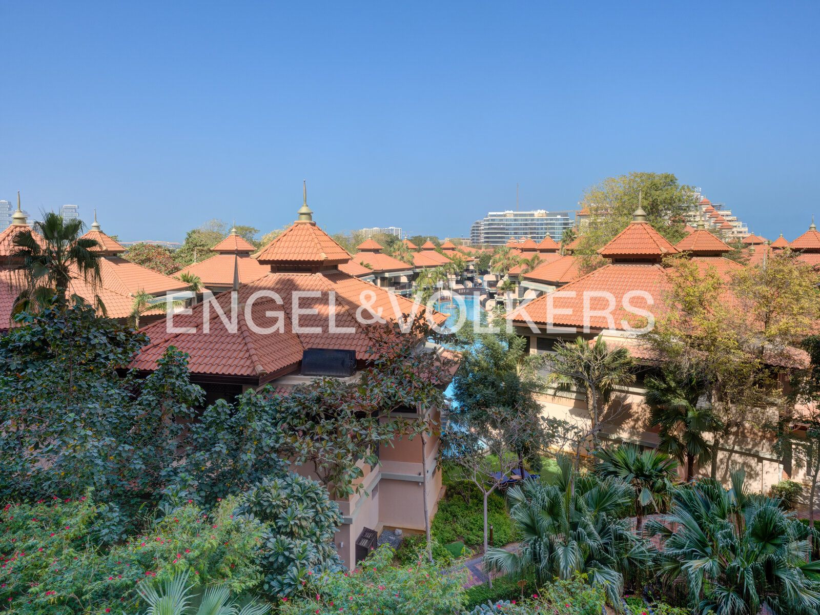 Modern | Unfurnished | Private Beach