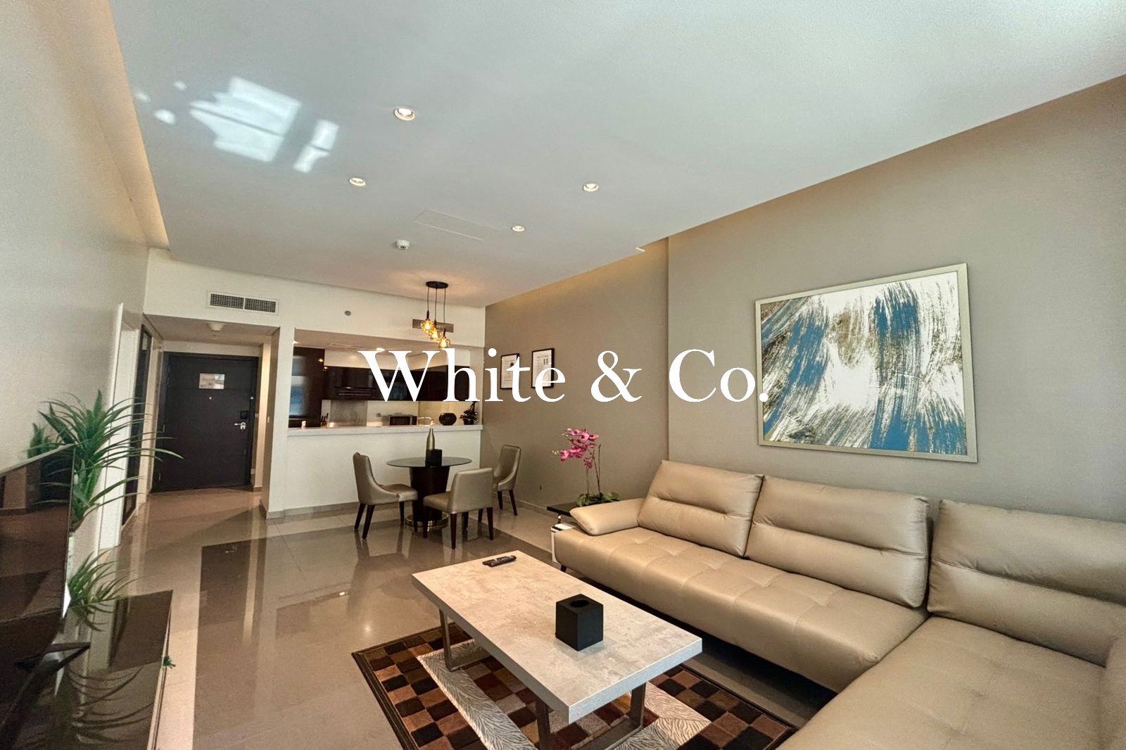 VACANT | FULLY FURNISHED | BALCONY