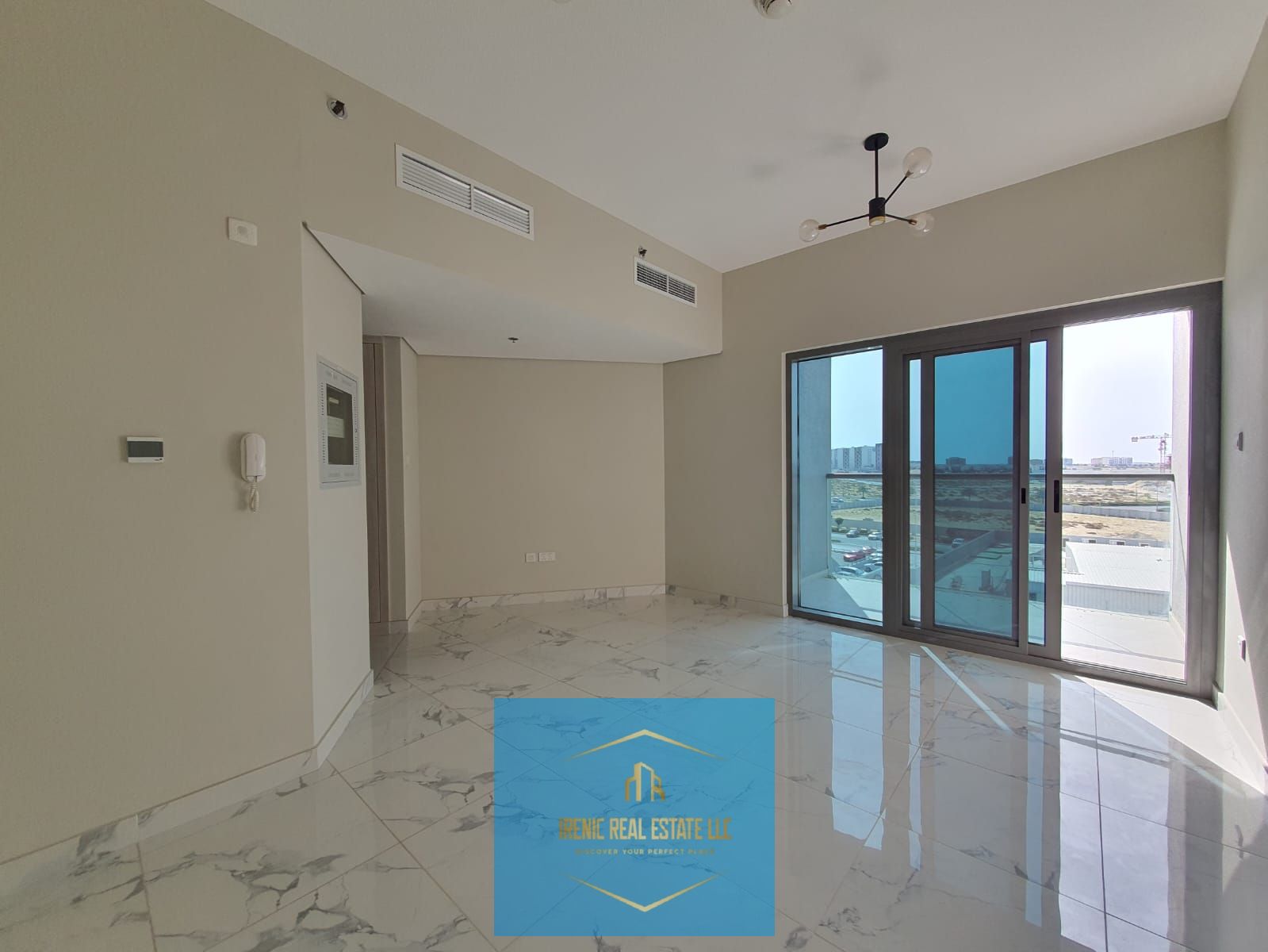 AFFORDABLE | NEW CONDITION STUDIO |FURNISHED | CORNER UNIT