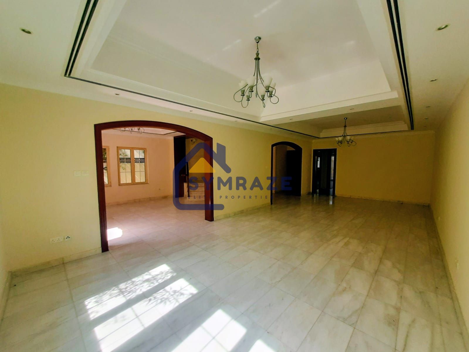 SPACIOUS 5BR VILLA | GATED COMMUNITY | PRIVATE GARDEN | AVAILABLE NOW