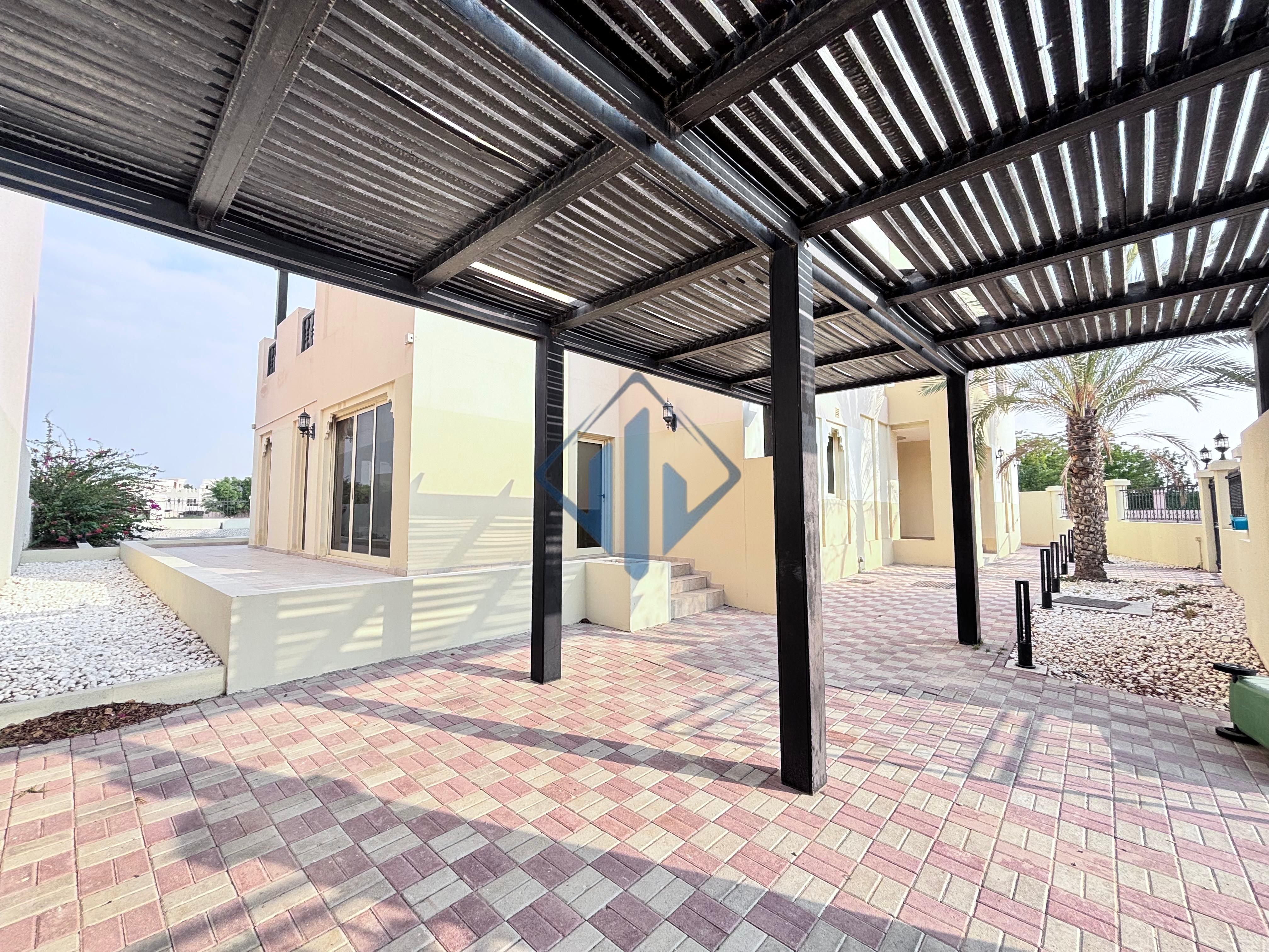 Spacious VB Villa | Ready To Move In | Water Front
