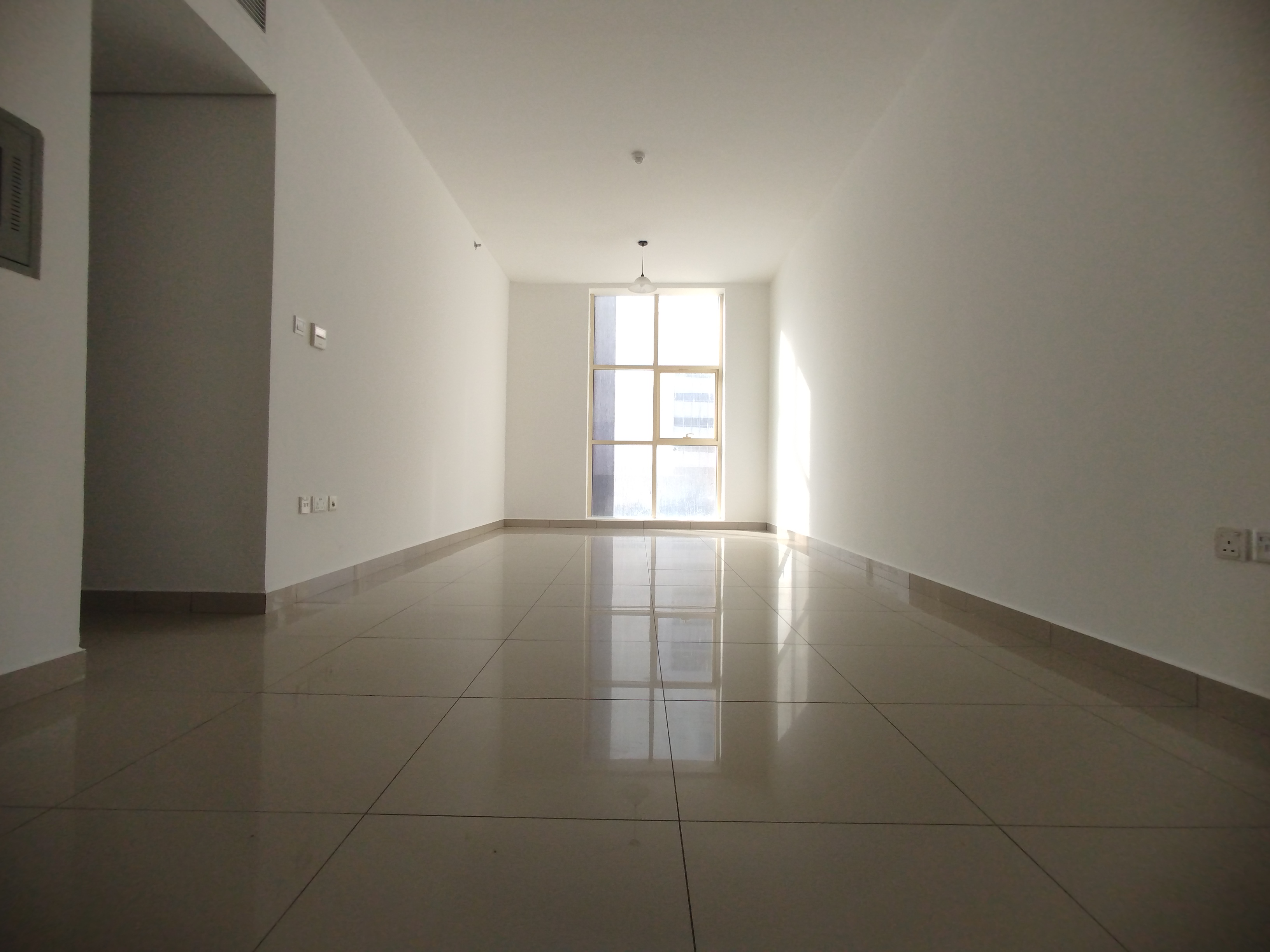 Spacious 2BHK Apt 3Bath Family Bld Gym Pool Parking maintenance free wardrobe balcony