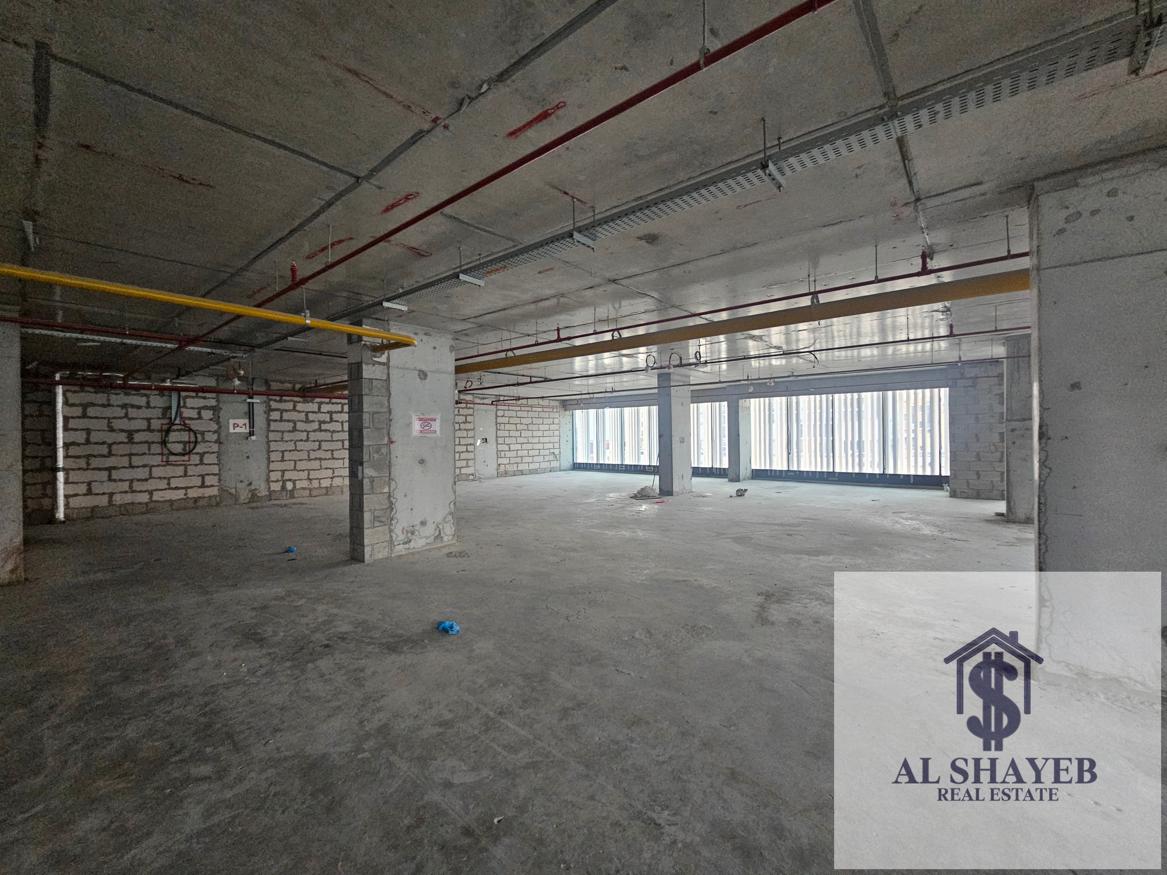 Prime Retail Shop for Rent | Huge Space | Main Entrance Location | Binghatti Royale