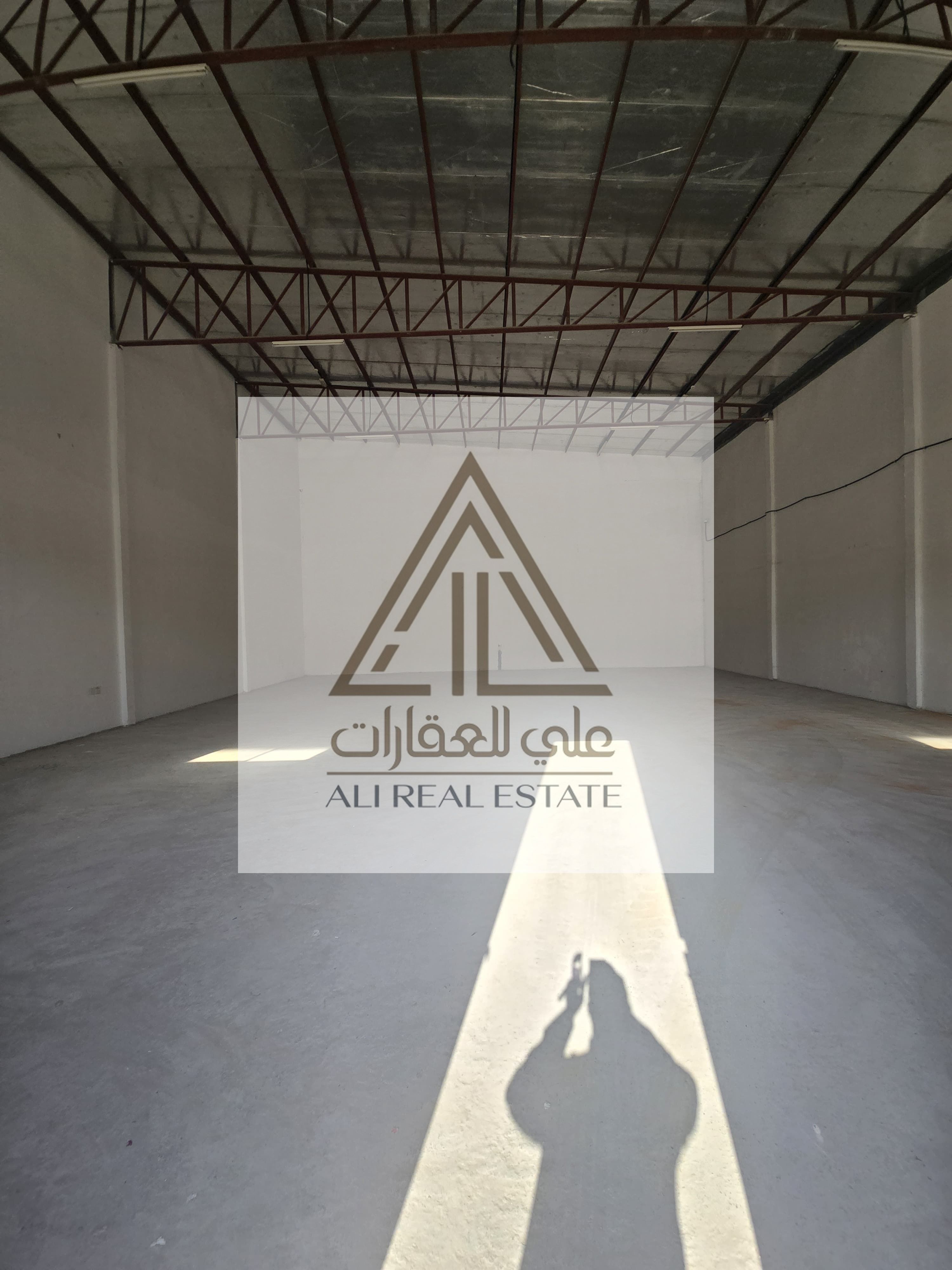 2200 sqft Brand New Warehouse