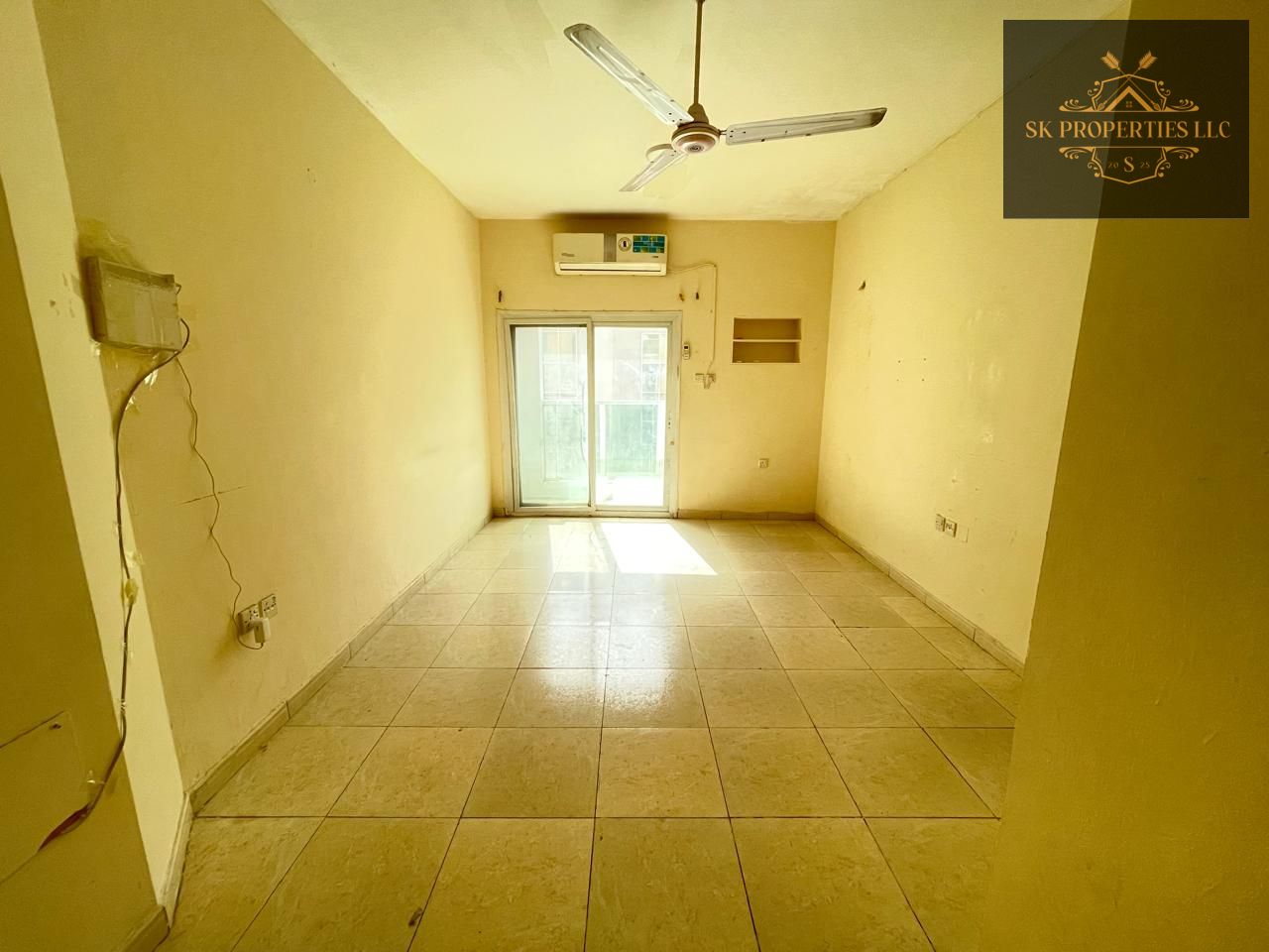 Beautiful 2BHK For staff or Bachelor