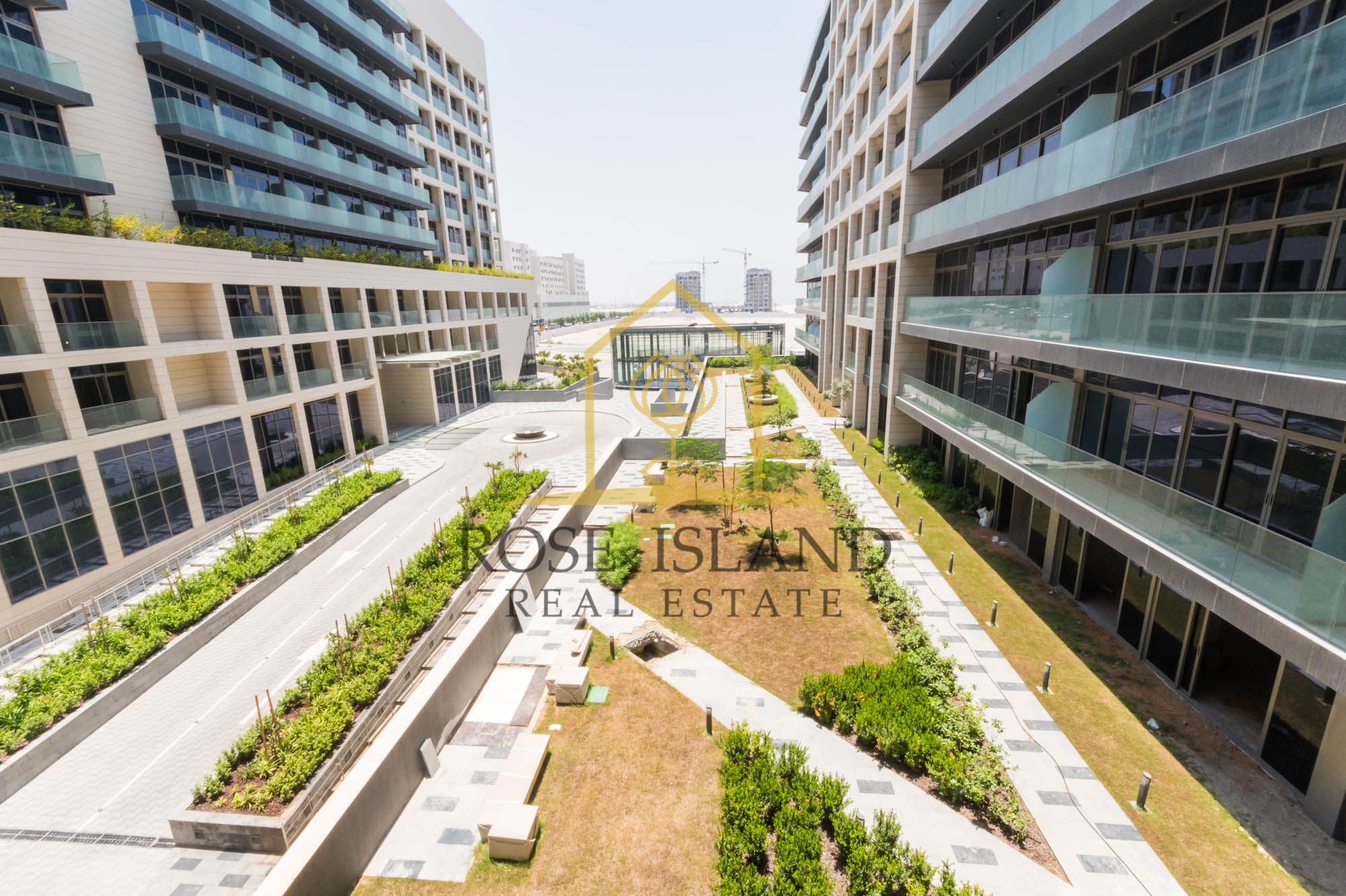 Magnificent Unit|Stunning View|With Balcony|Own It