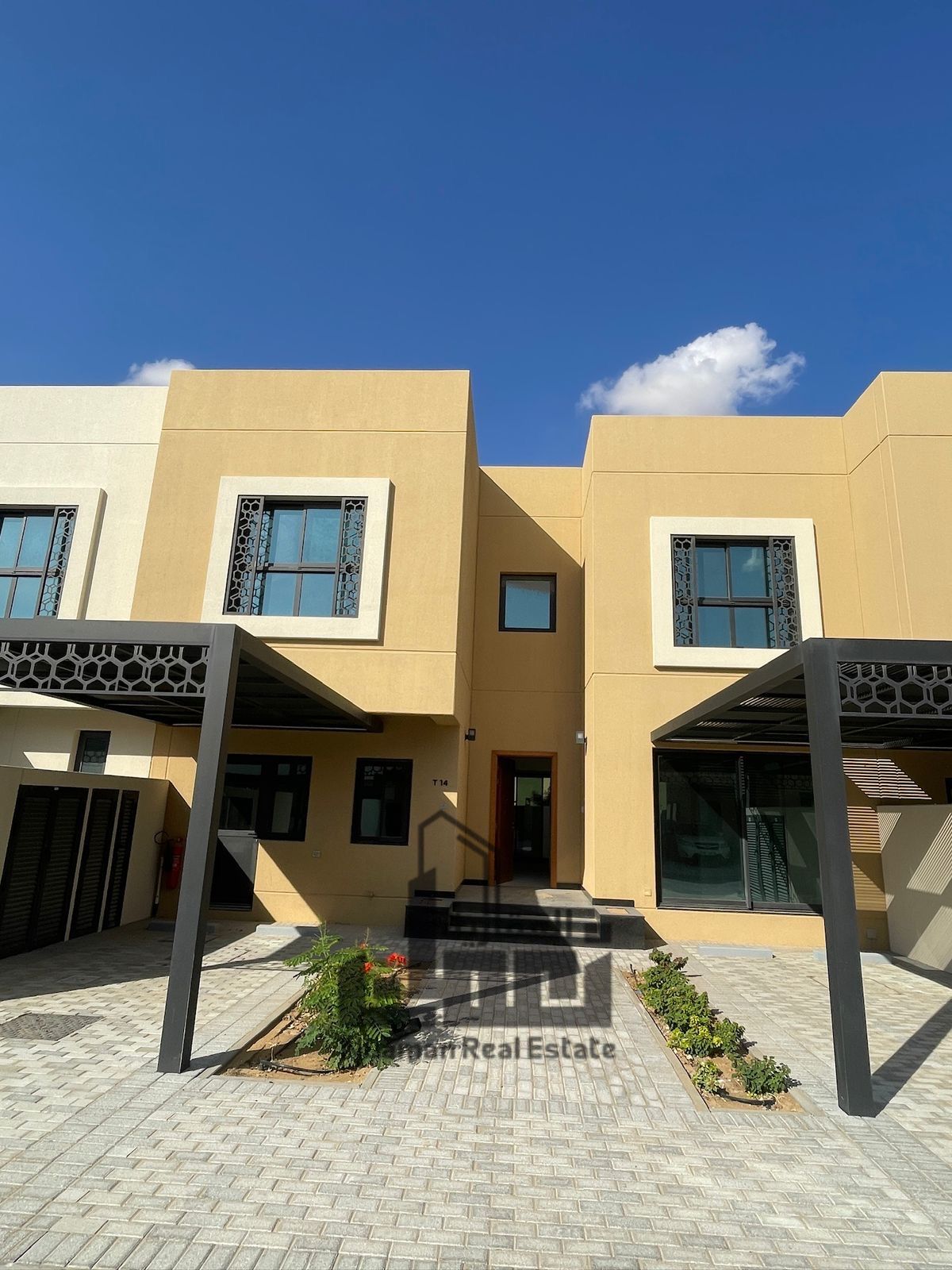 Residential Townhouse for Rent in Sharjah Sustainable City, T-14 Unit, Modern Design within an Eco-Friendly Community with Private Parking
