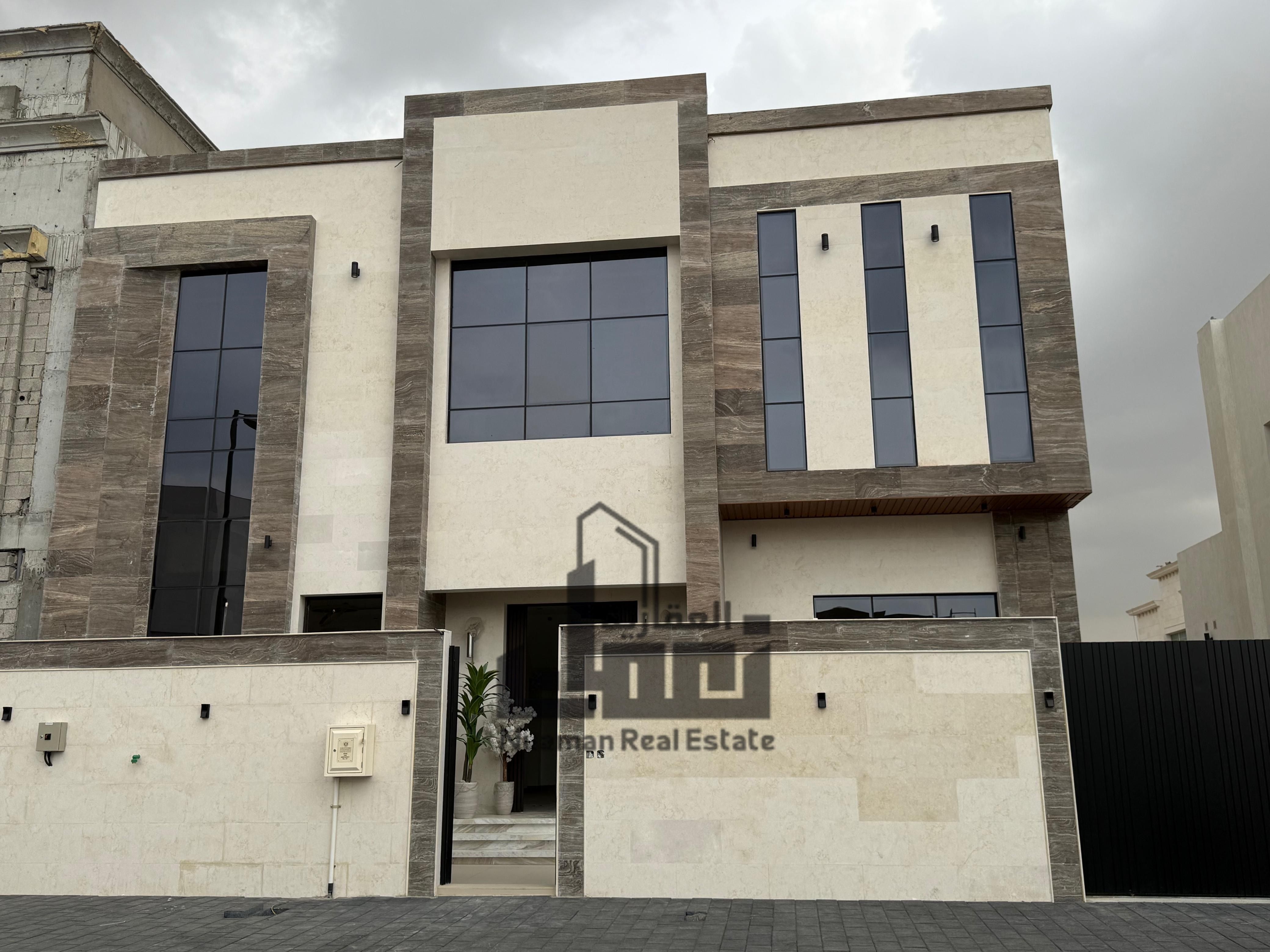 Brand New Villa for Sale Near Al Hoshi Bridge in Al Badi Suburb Sharjah, Delivery Within Two Weeks, 4 Master Bedrooms, Majlis and Spacious Living Hall